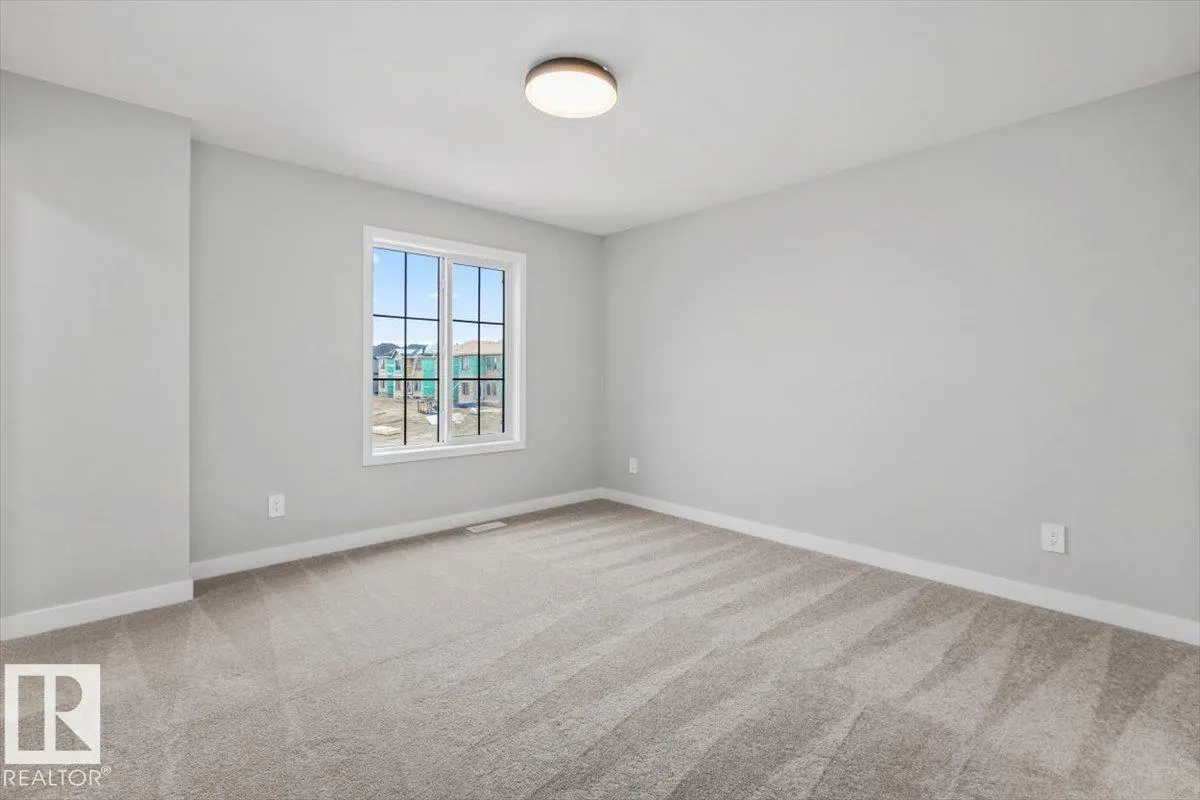 54 Cessy ST SE