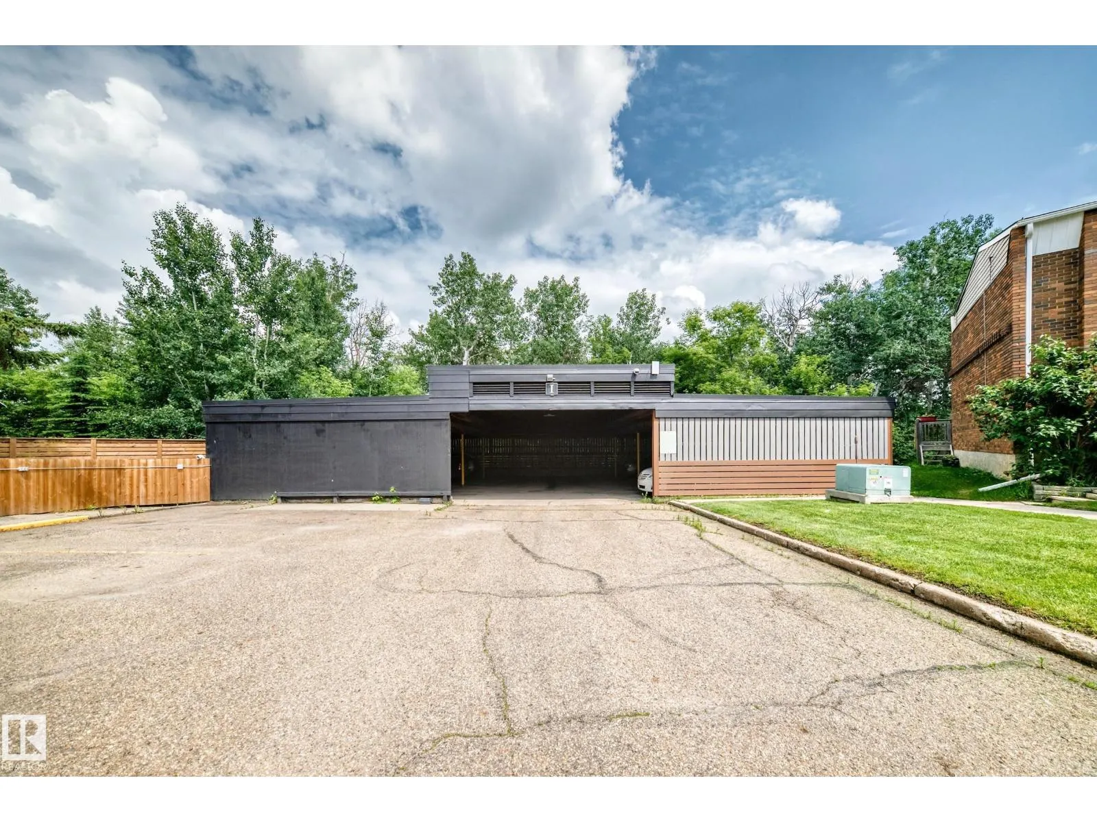 191 Ridgewood TC