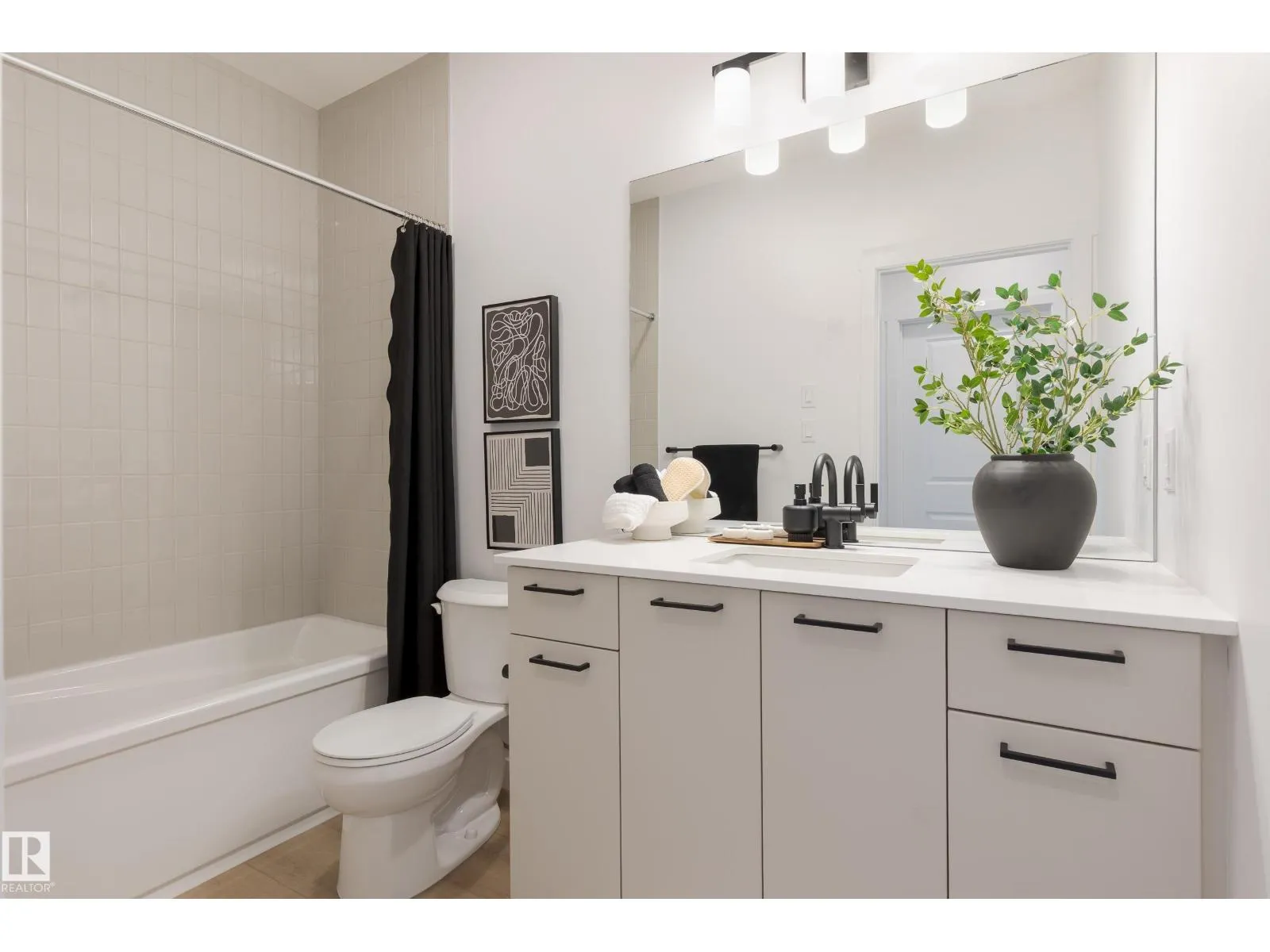 592 Ashgrove CI