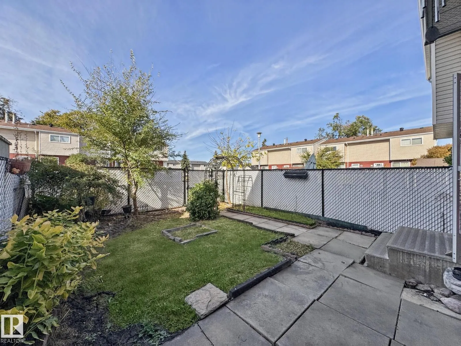 144 HABITAT CR NW