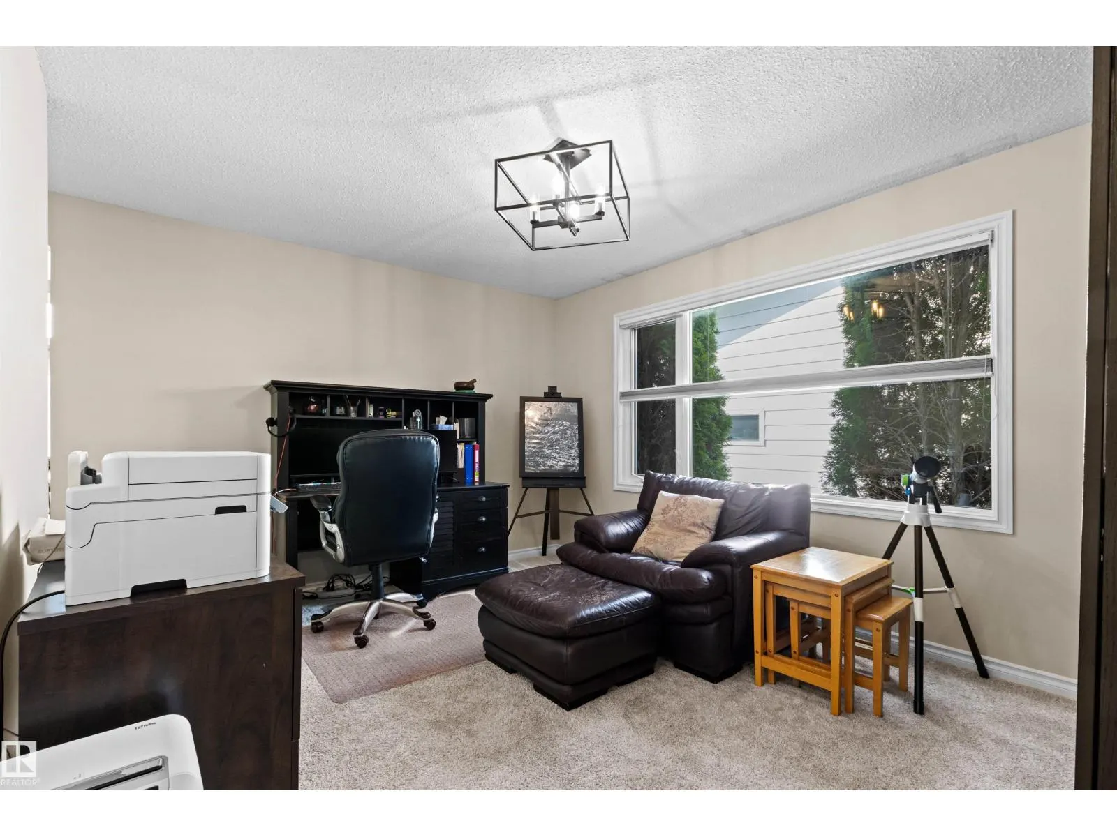 11118 23A AV NW