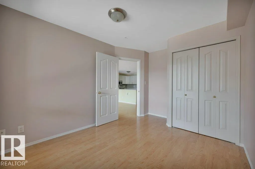 #305 7839 96 ST NW