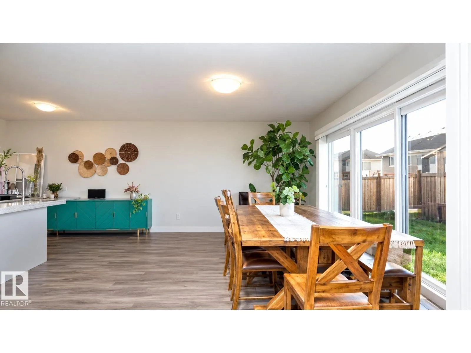 3040 CHECKNITA WY SW