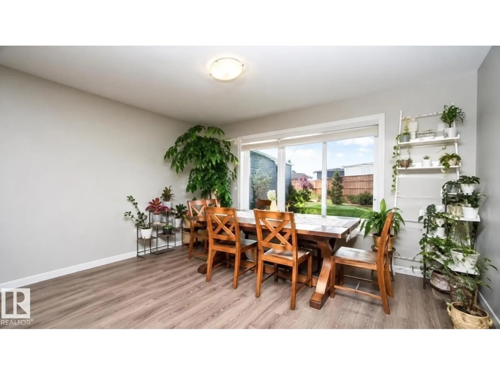 3040 CHECKNITA WY SW