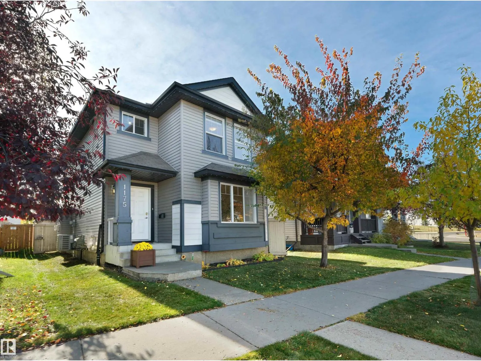 1175 36 AV NW