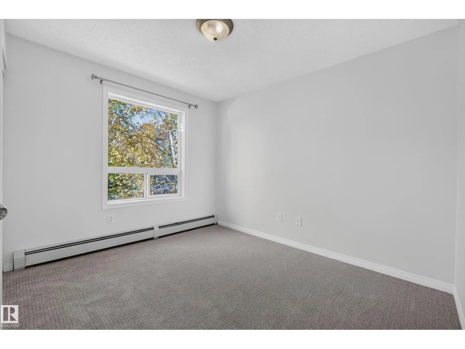 #2212 320 CLAREVIEW STATION DR NW