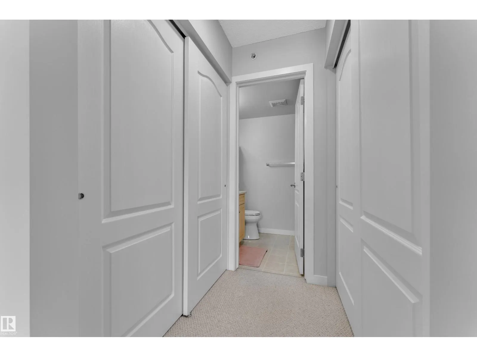 #306 905 BLACKLOCK WY SW