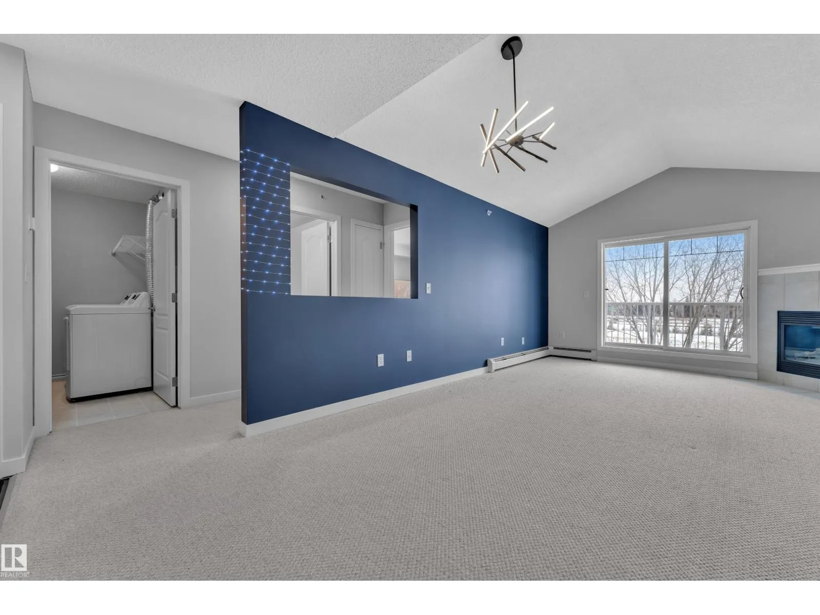#306 905 BLACKLOCK WY SW