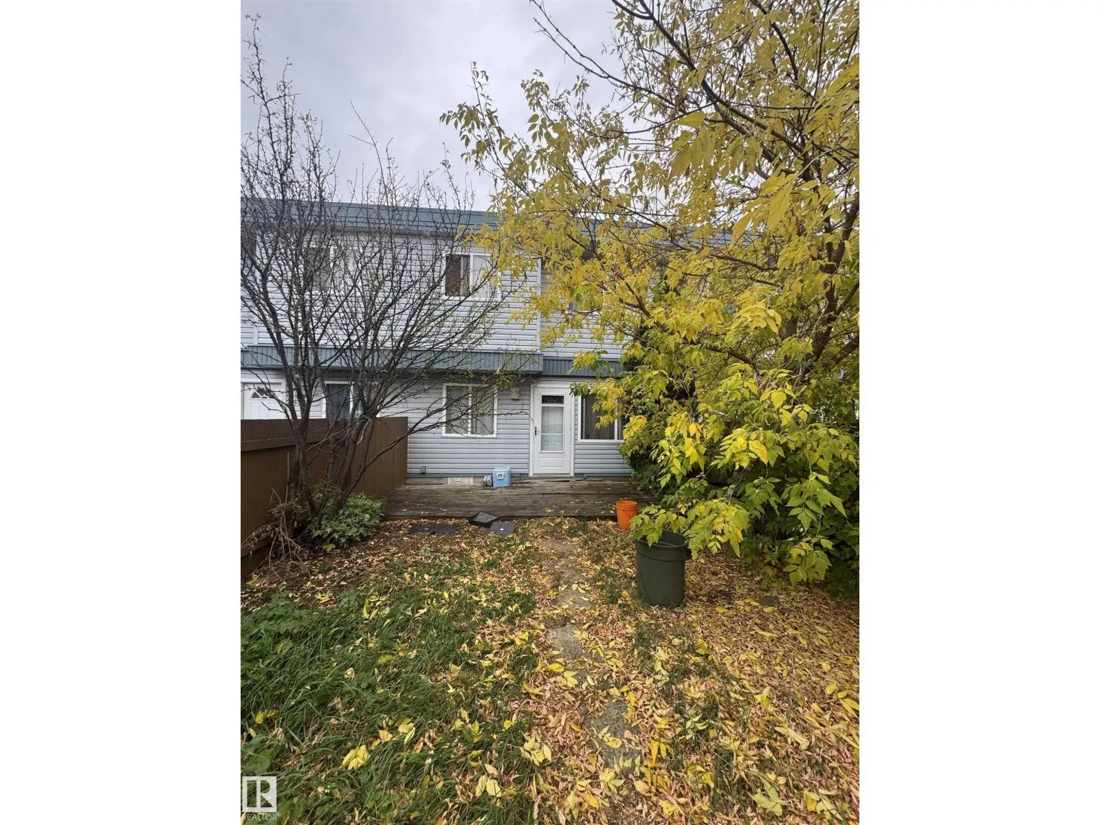#3C 8725 184 ST NW