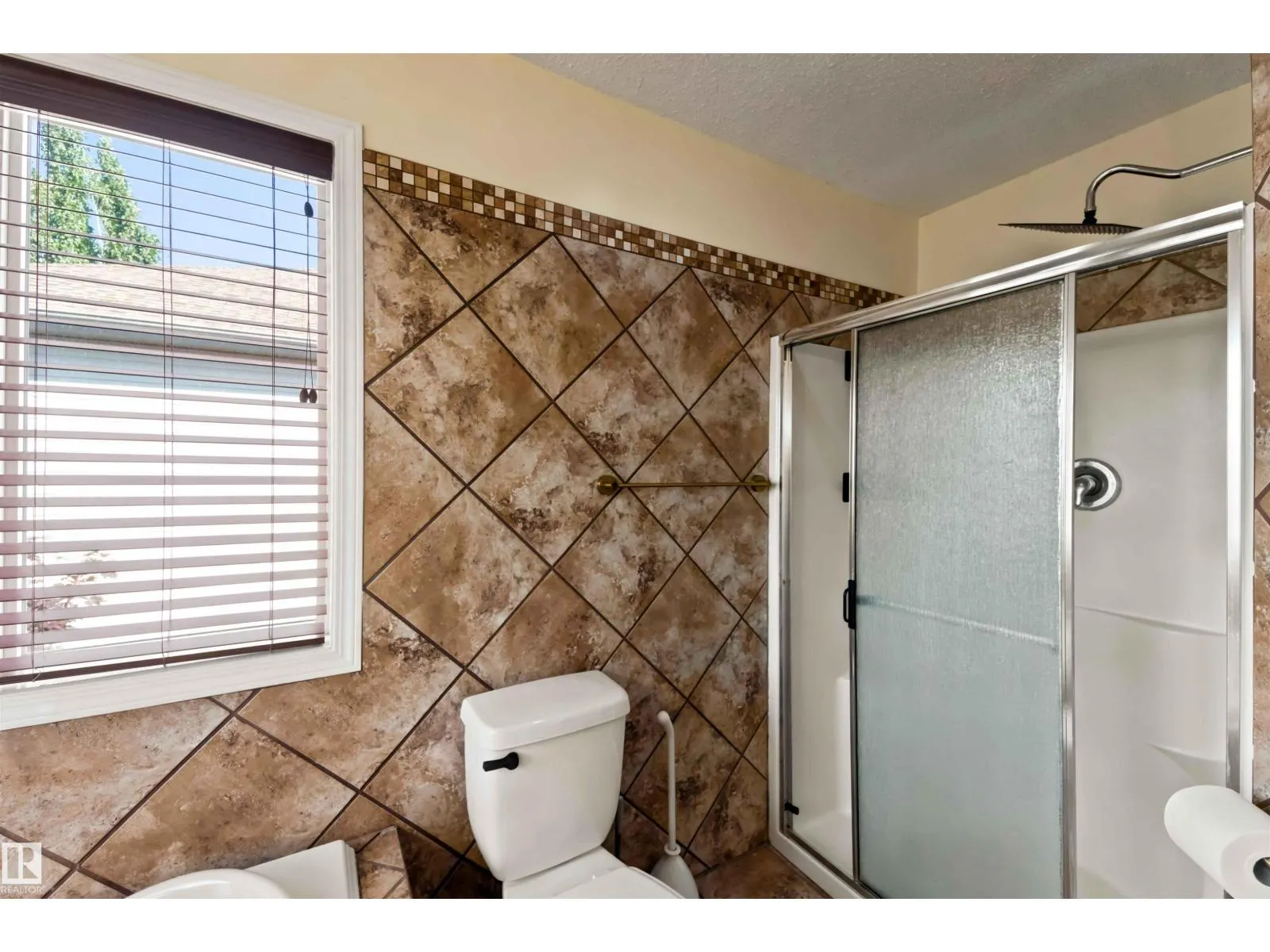 34 NORRIS CR