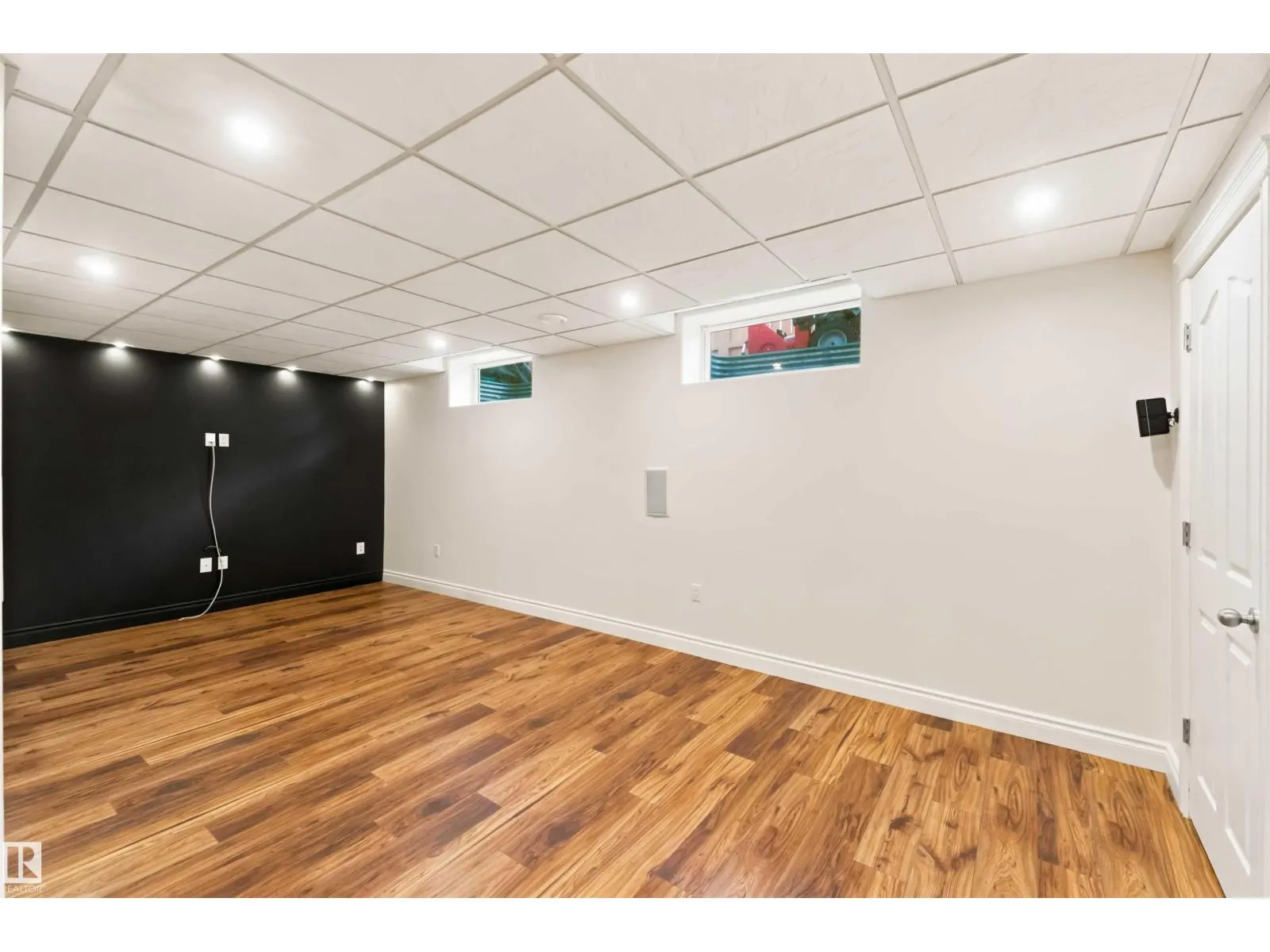 34 NORRIS CR