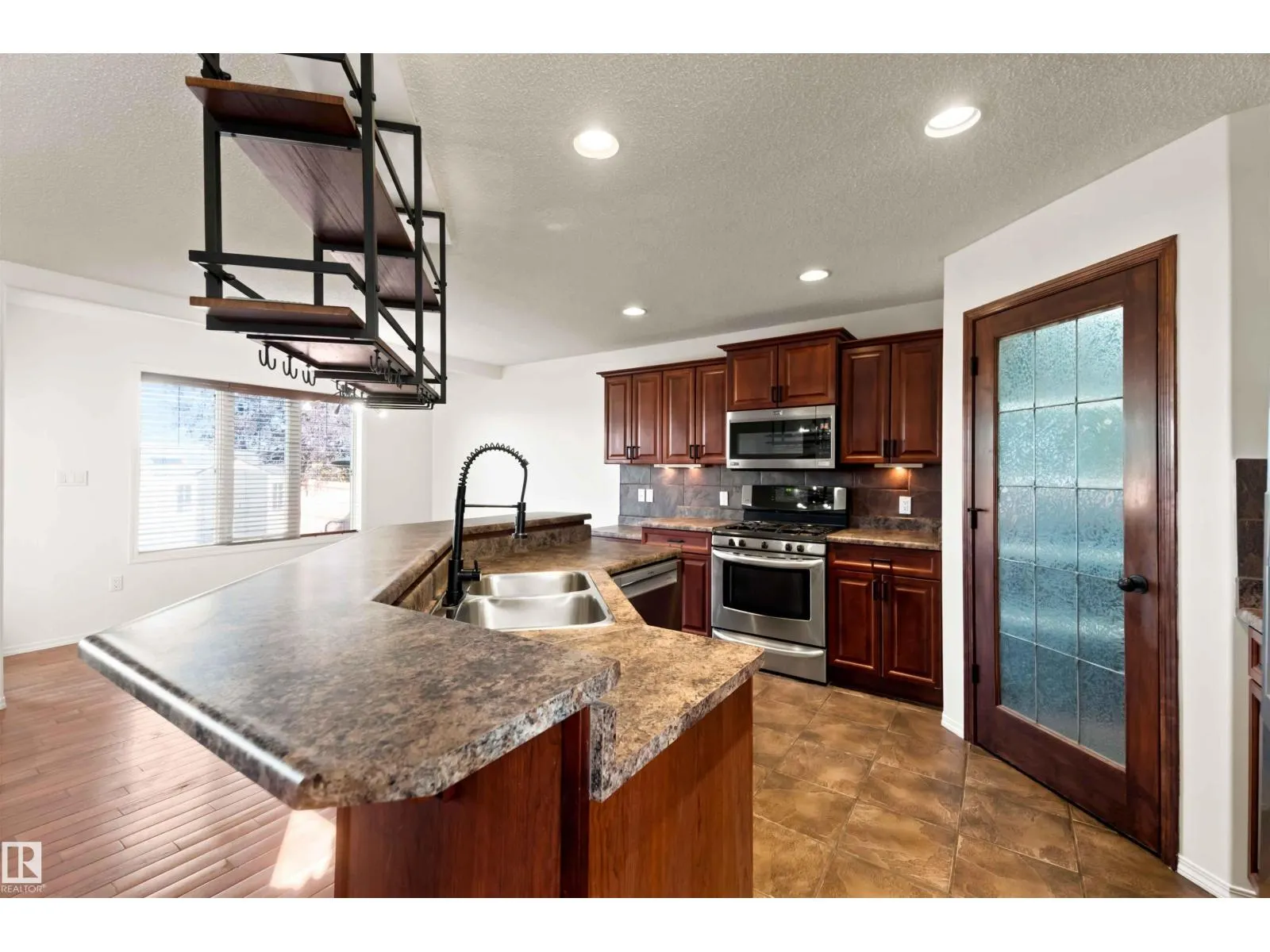 34 NORRIS CR