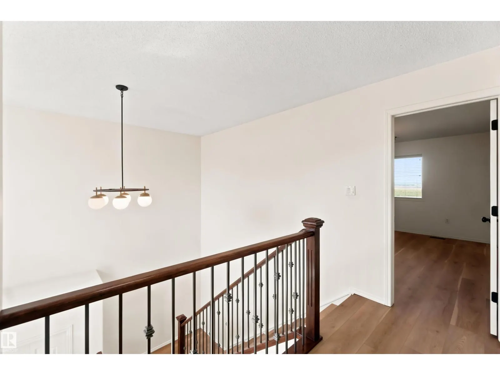 34 NORRIS CR