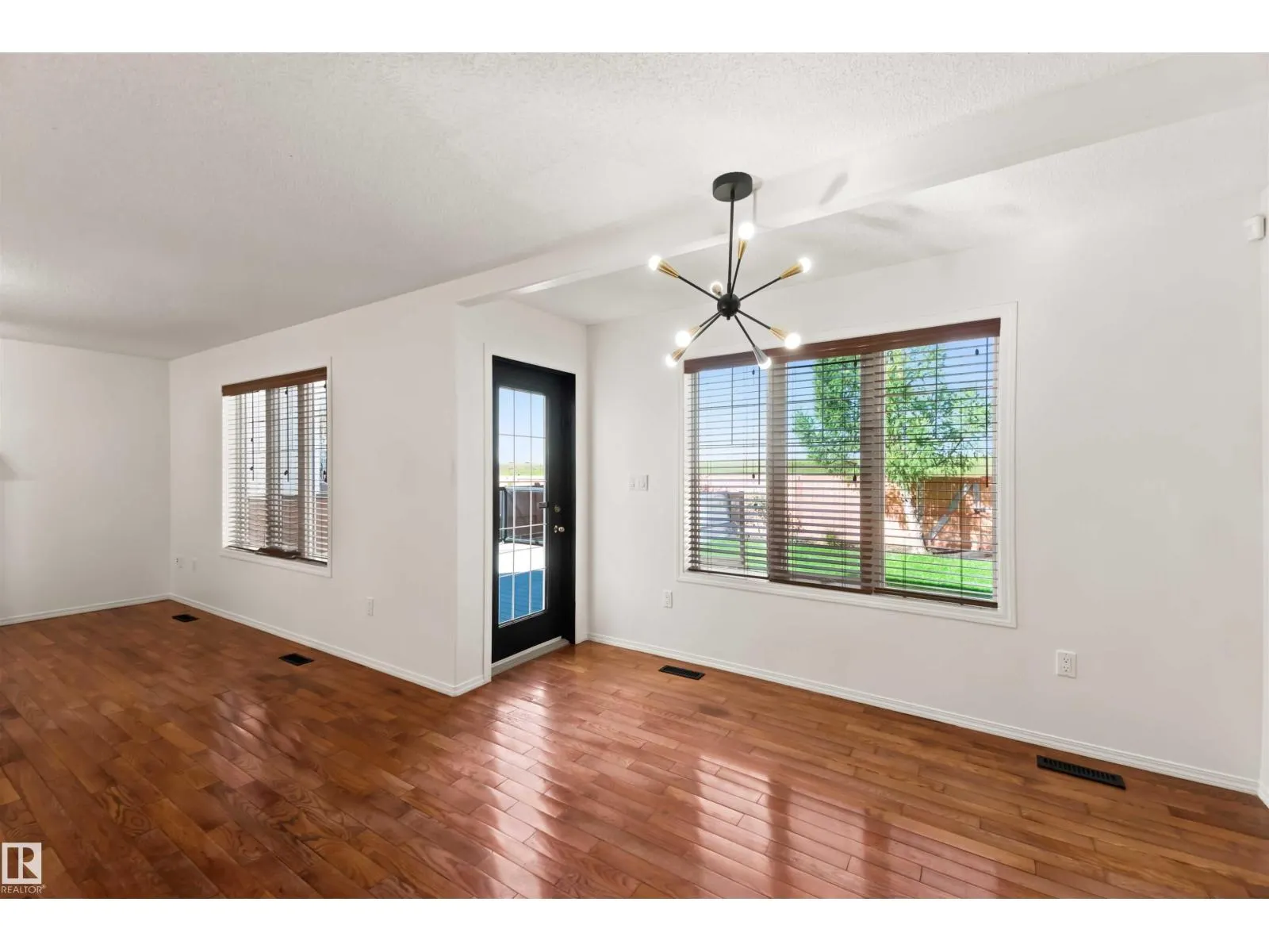 34 NORRIS CR