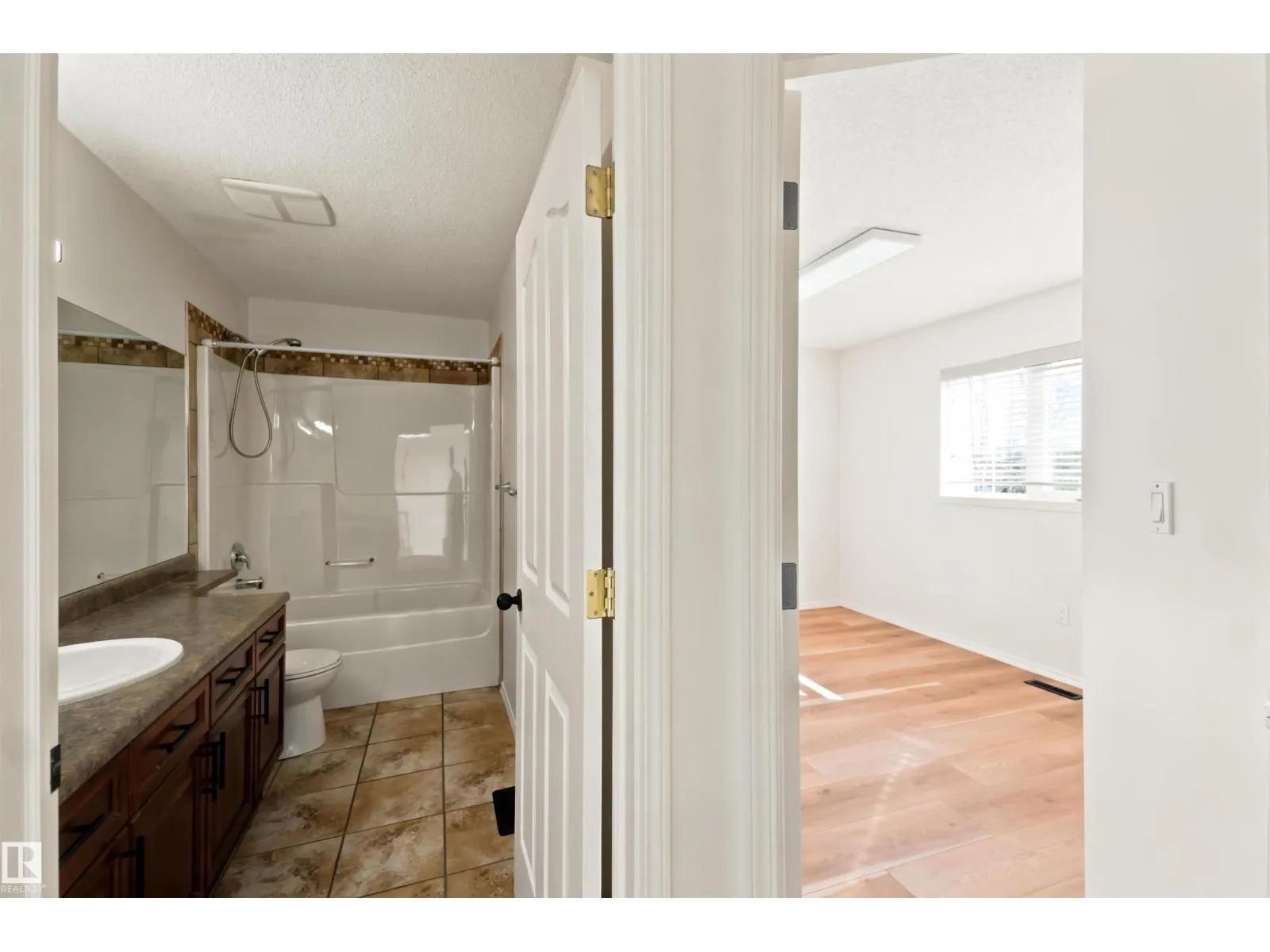 34 NORRIS CR