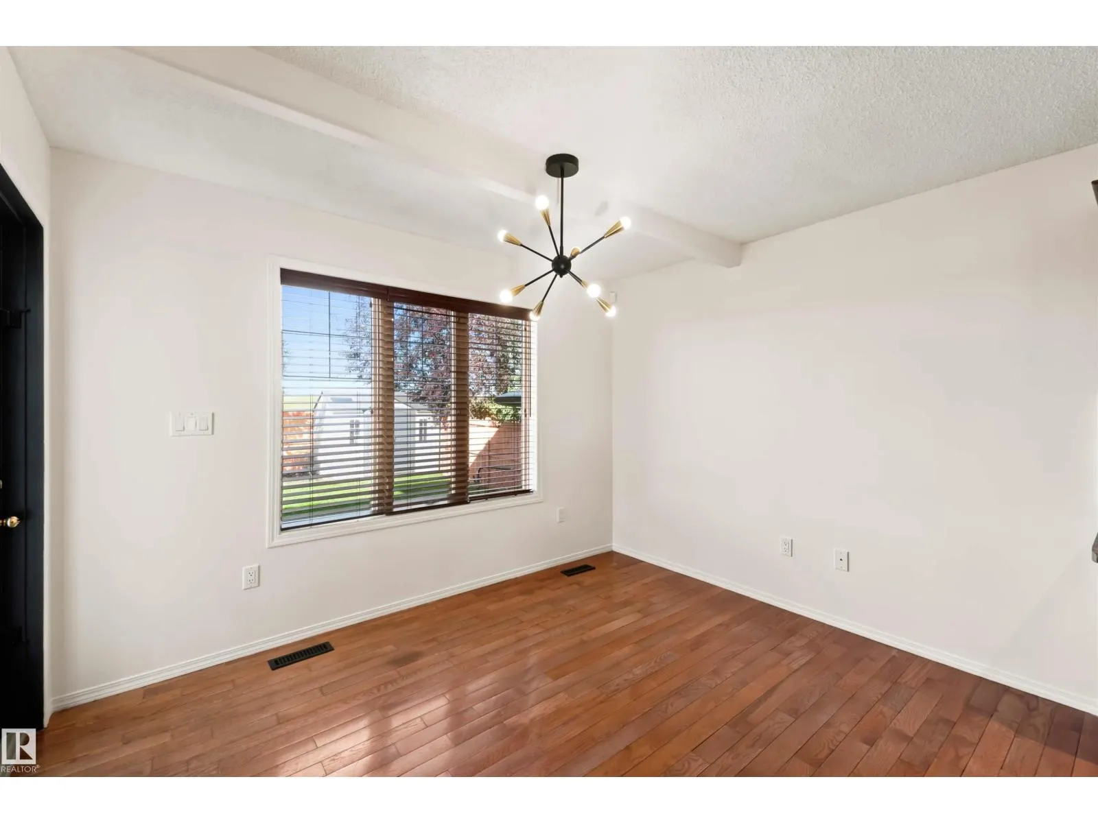 34 NORRIS CR