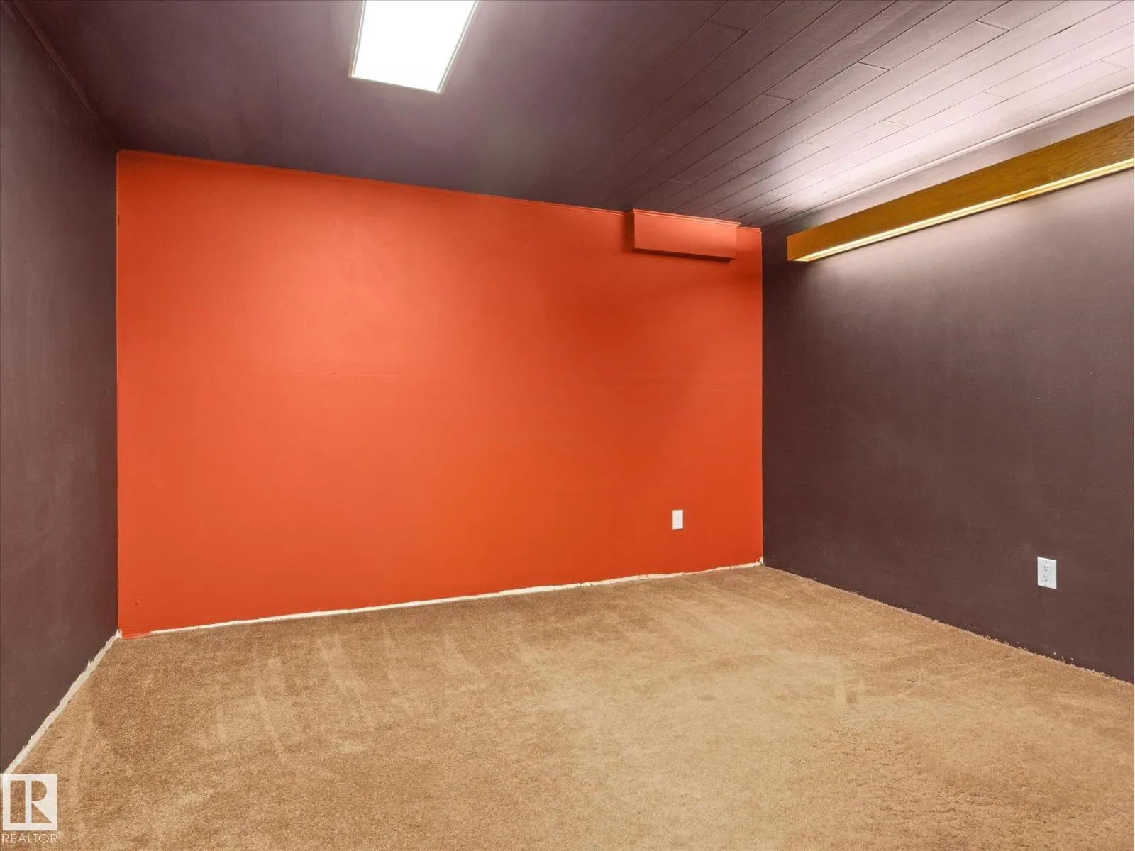 13844 30 ST NW