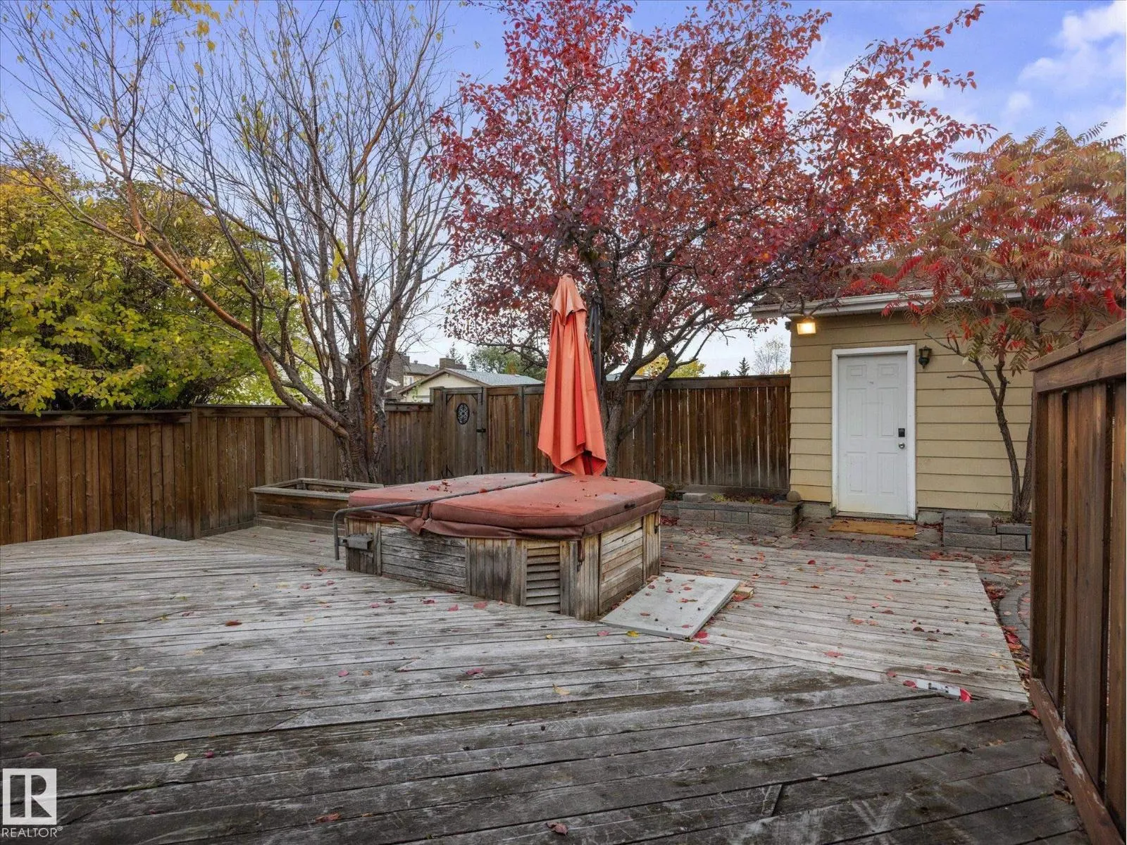 13844 30 ST NW