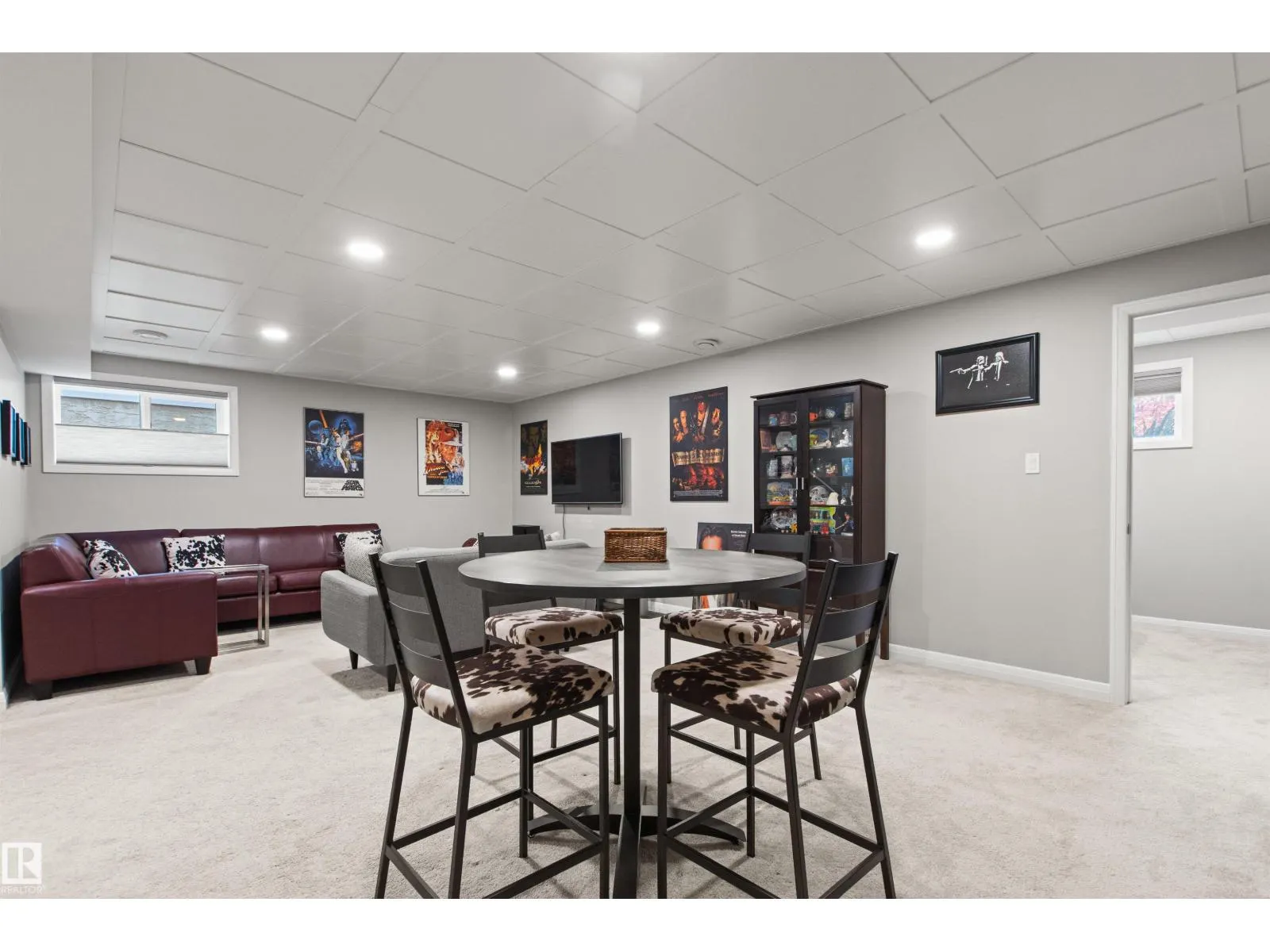 6124 175 AV NW