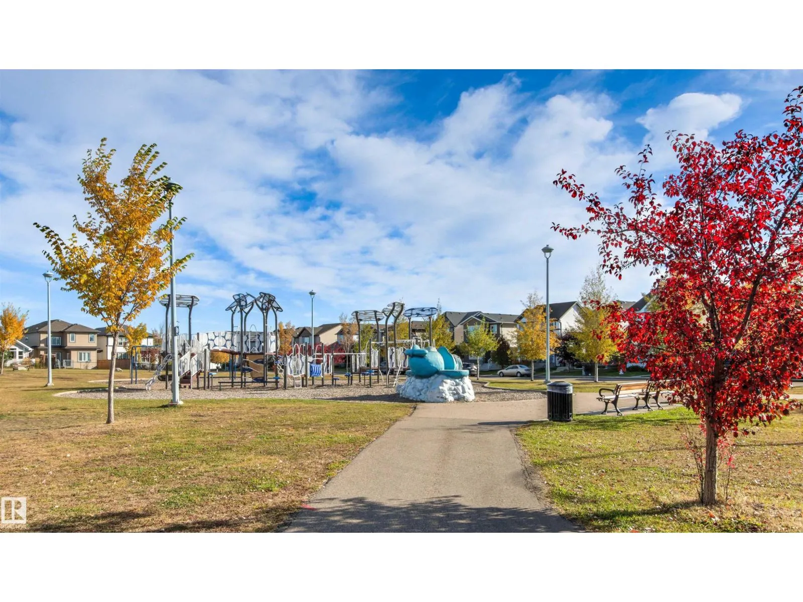 6124 175 AV NW