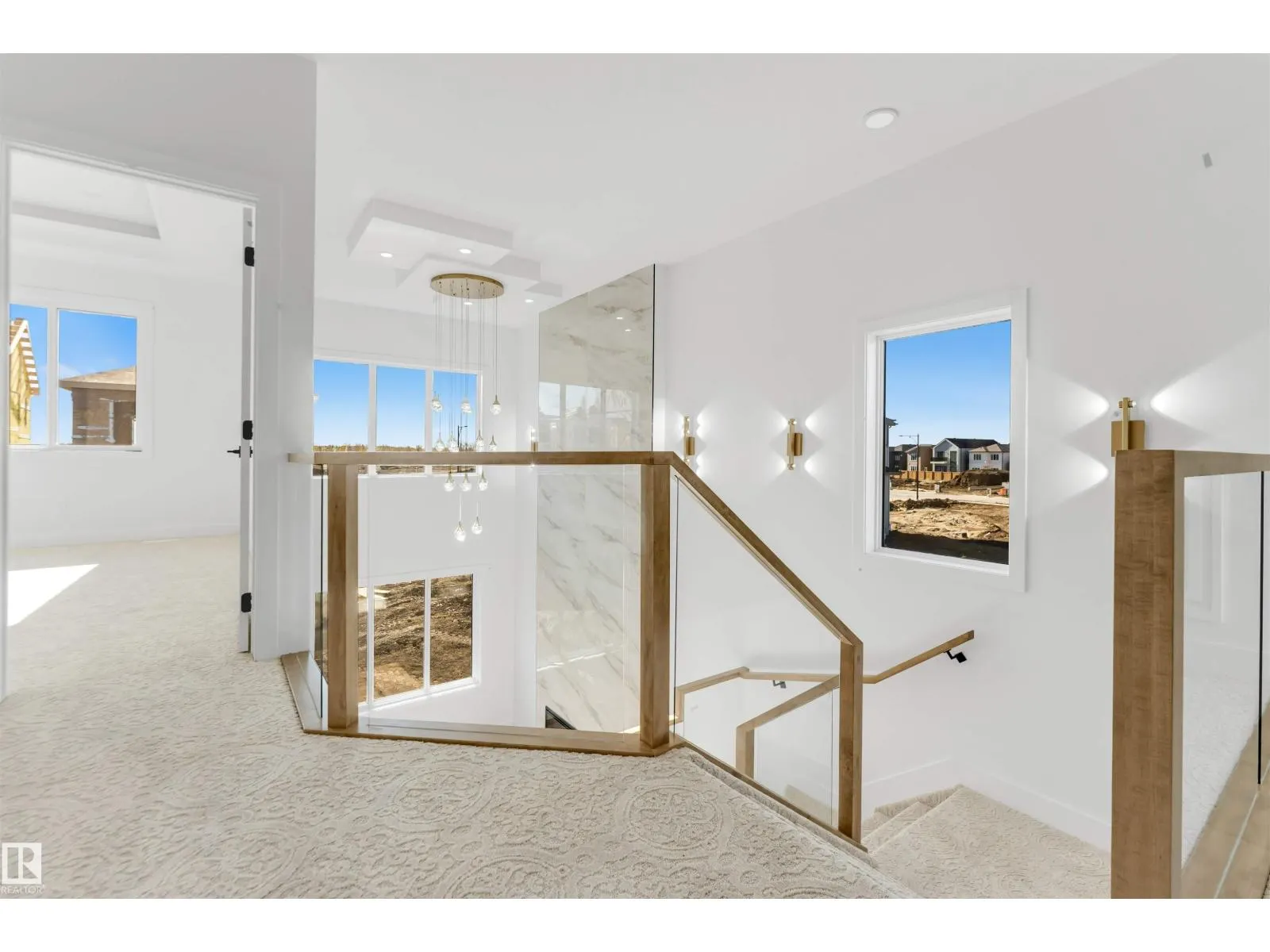 4707 17 AV SW SW