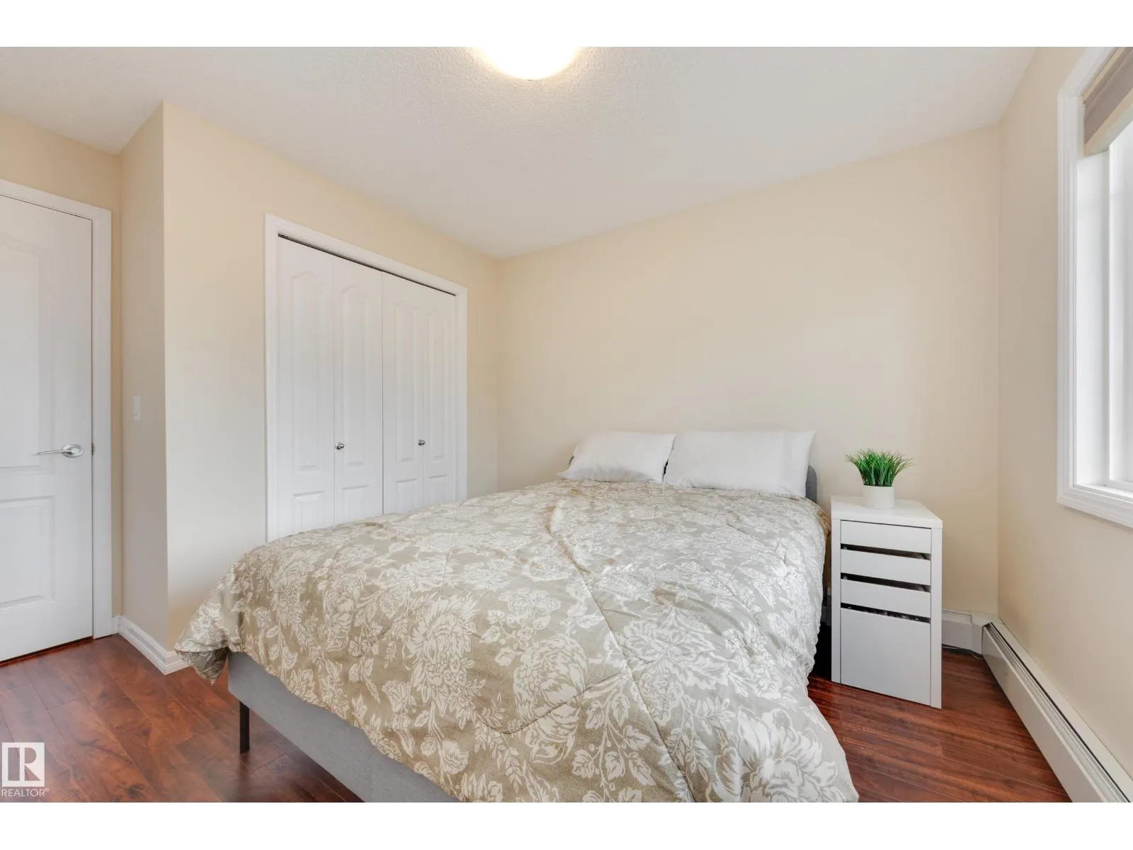 #210 271 CHARLOTTE WY