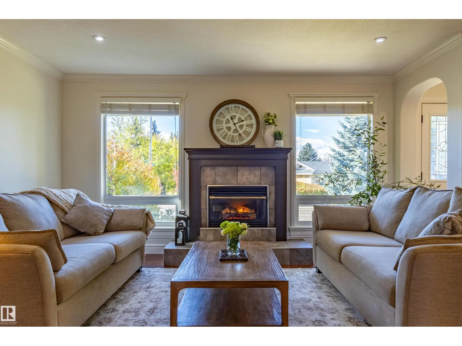 4107 122 ST NW