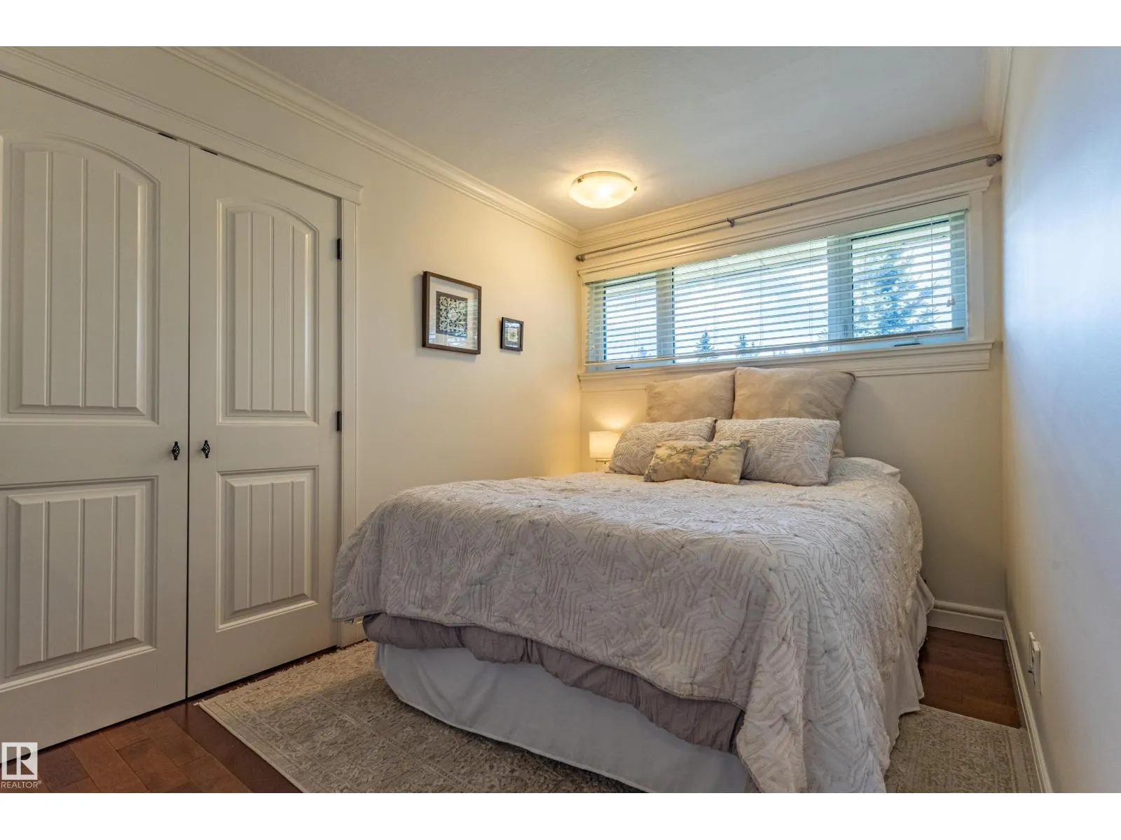 4107 122 ST NW