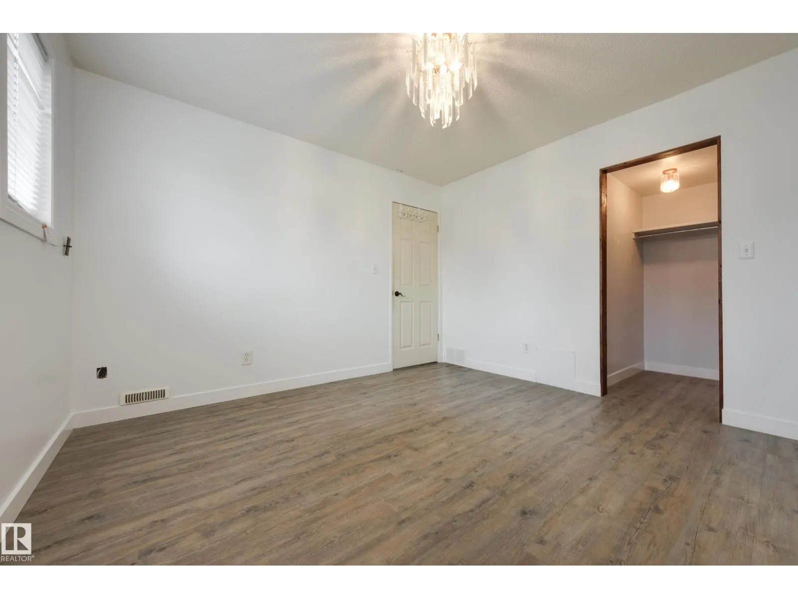 6451 180 ST NW
