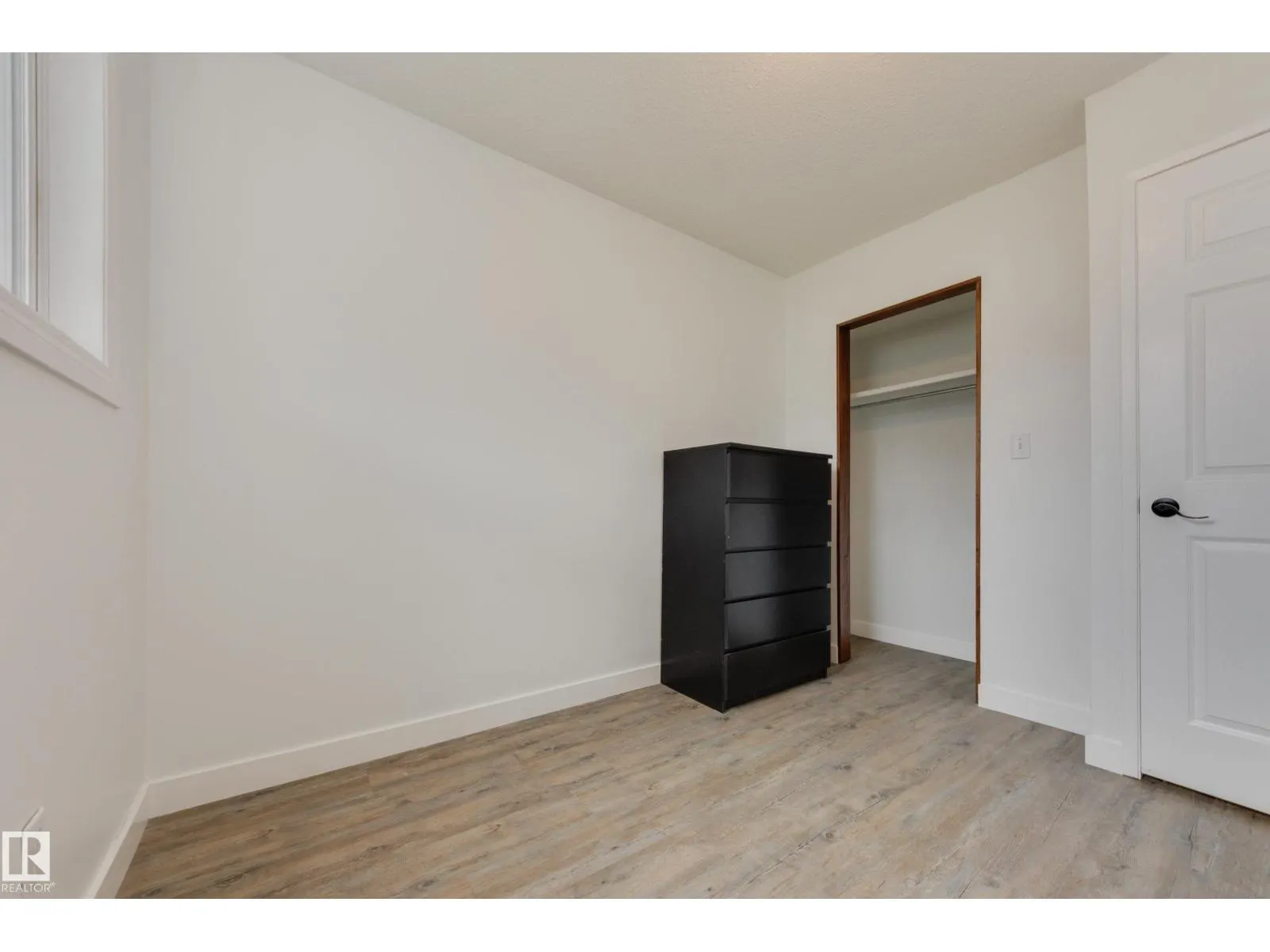 6451 180 ST NW