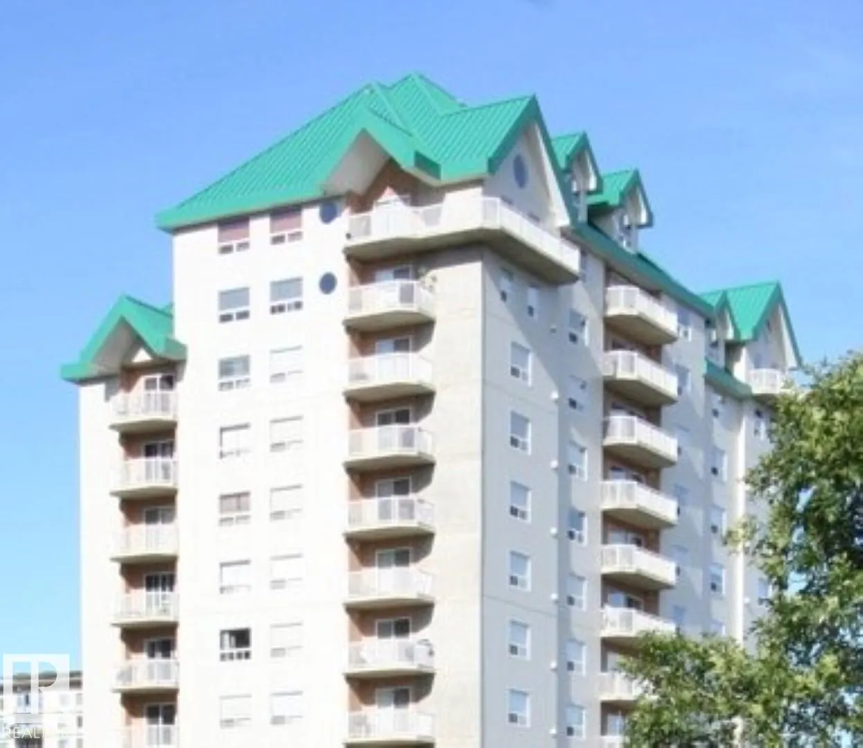 #1402 9707 105 ST NW