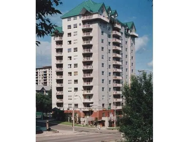 #1402 9707 105 ST NW