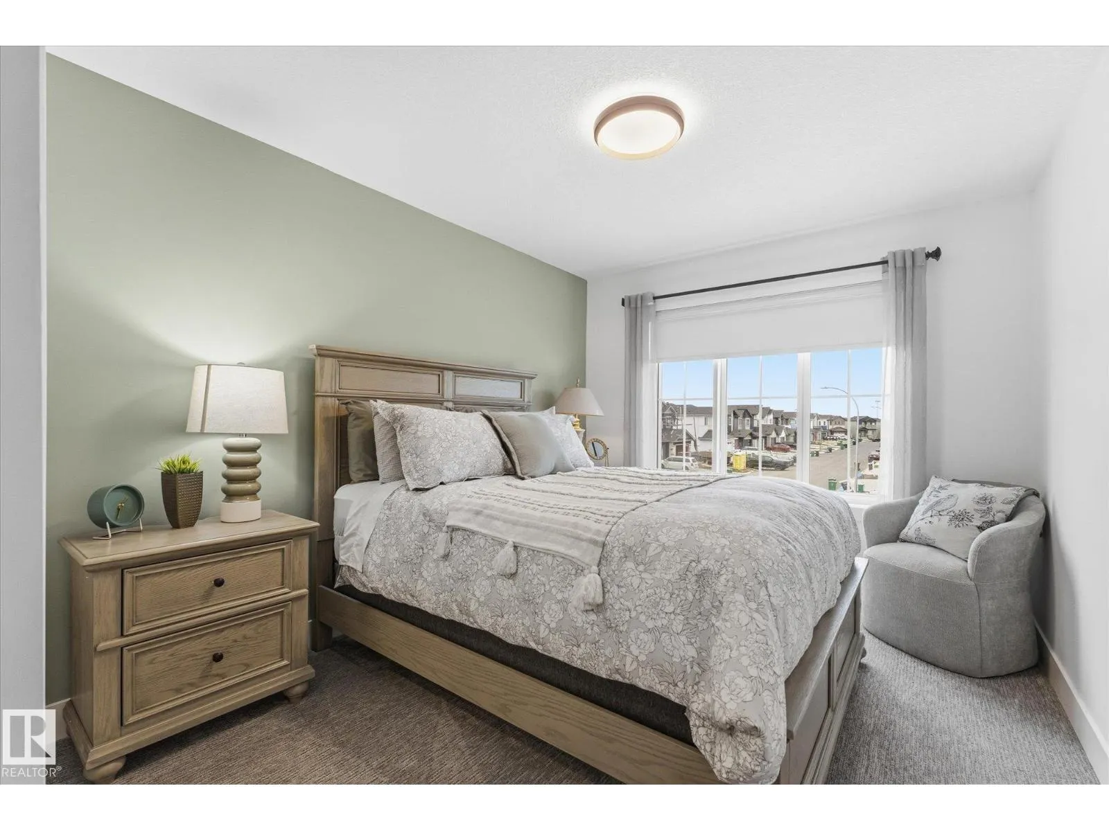125 STARLING WY
