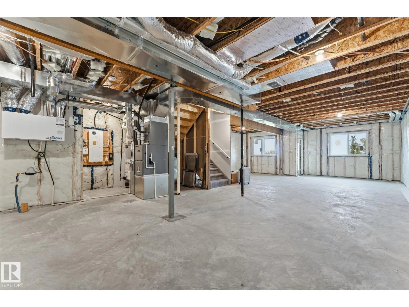 125 STARLING WY