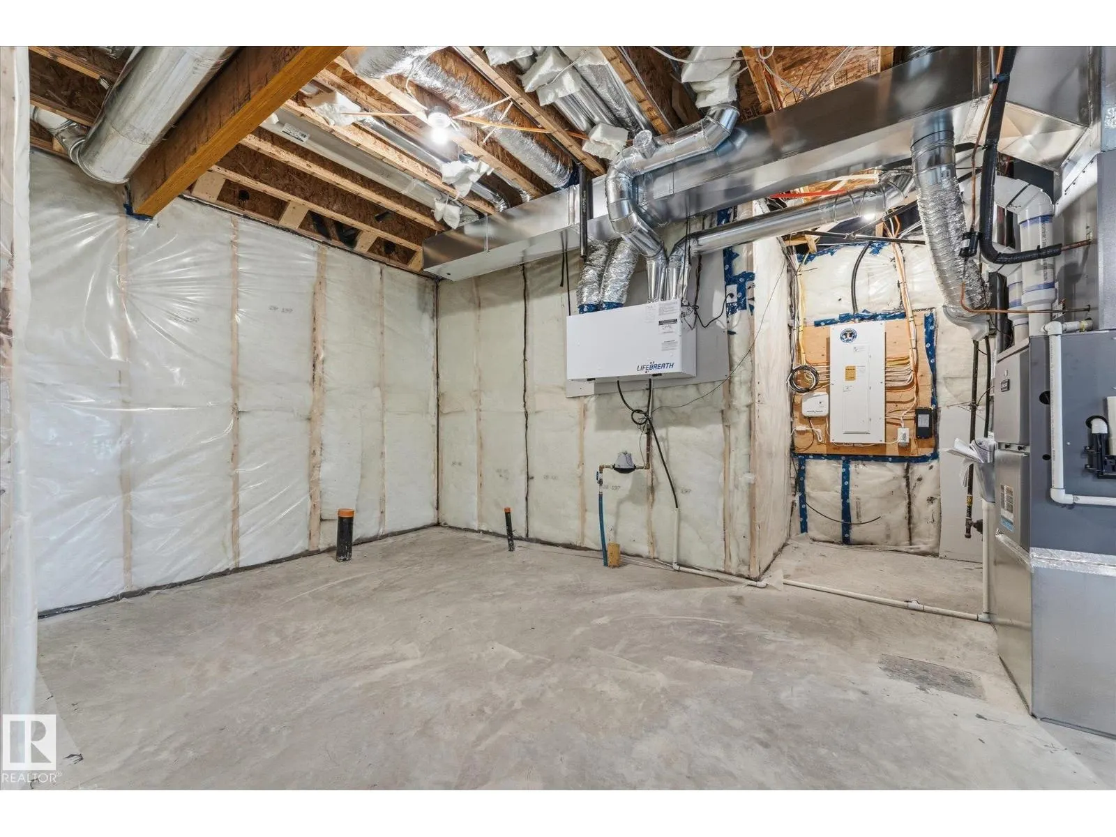 125 STARLING WY