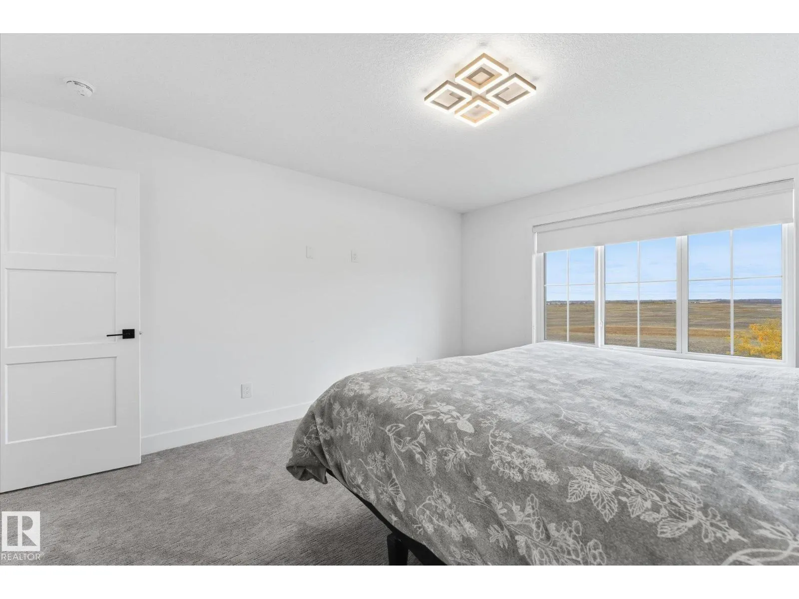 125 STARLING WY