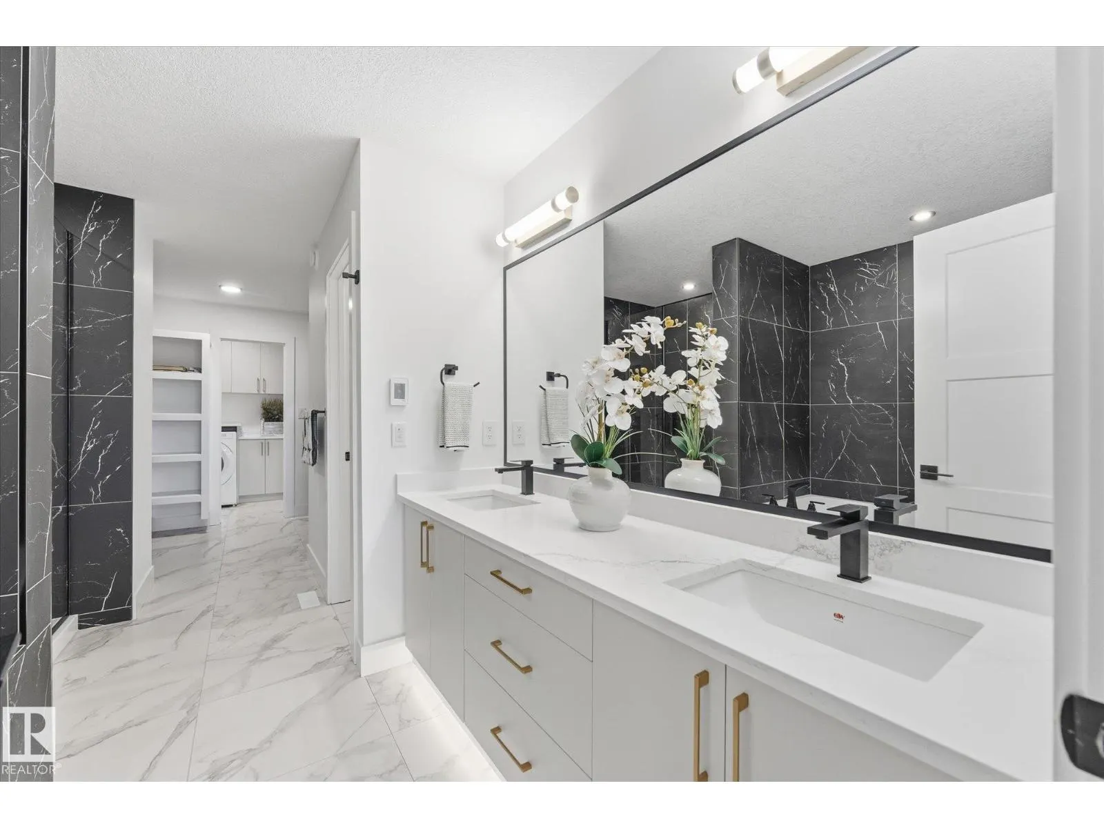 125 STARLING WY