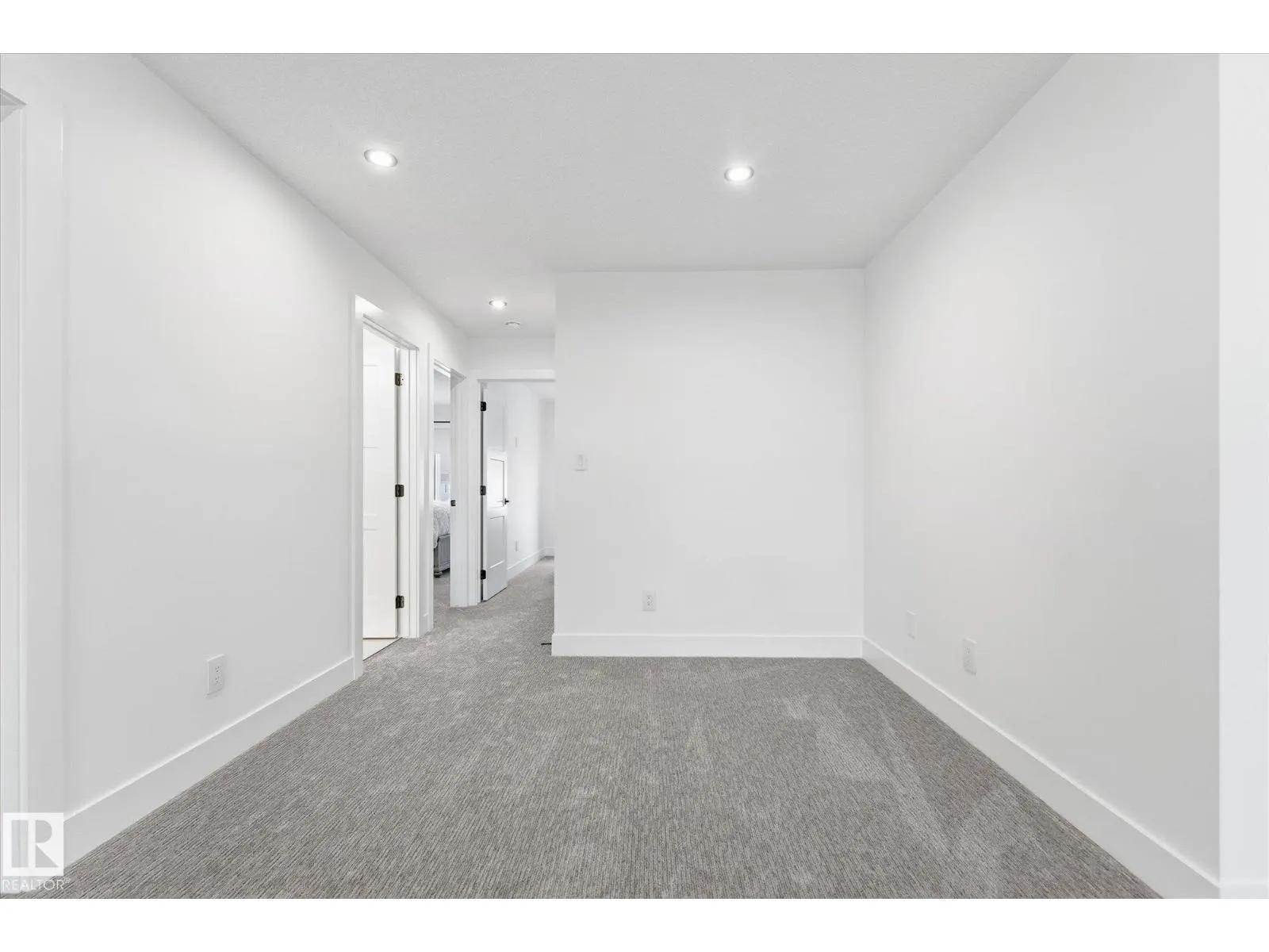 125 STARLING WY