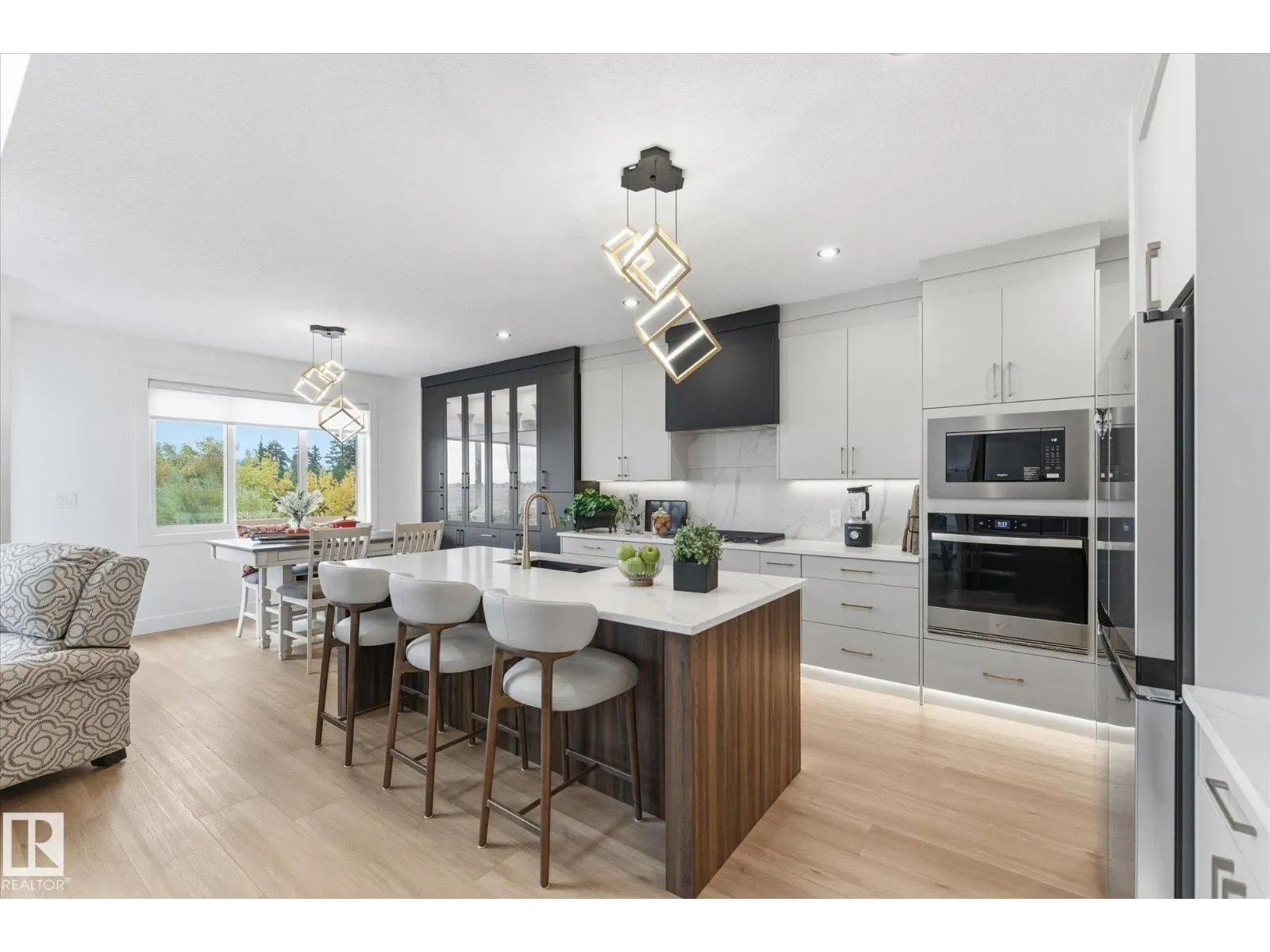 125 STARLING WY