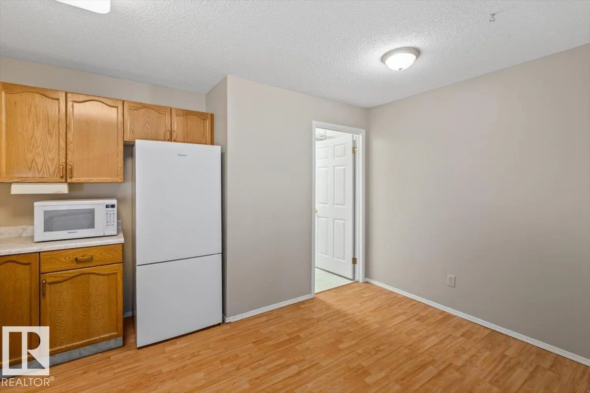 #308 9760 176 ST NW