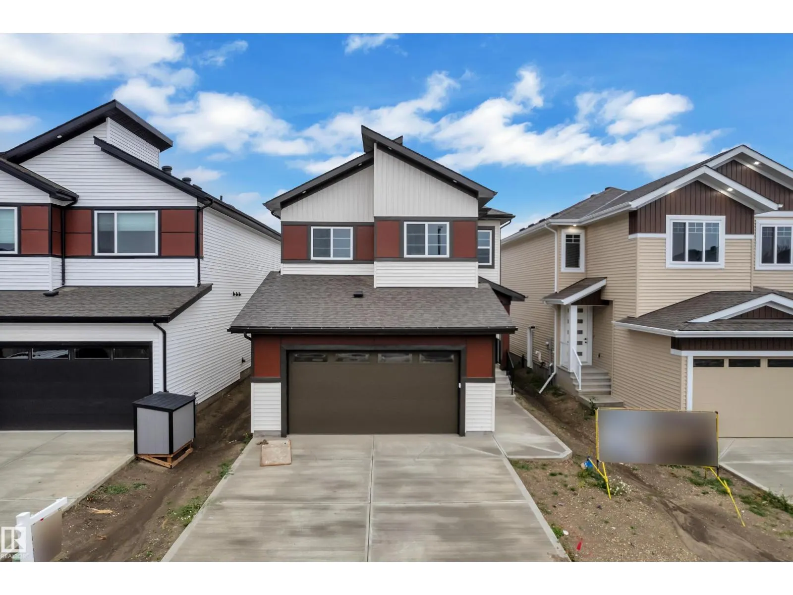 741 ASTORIA WY