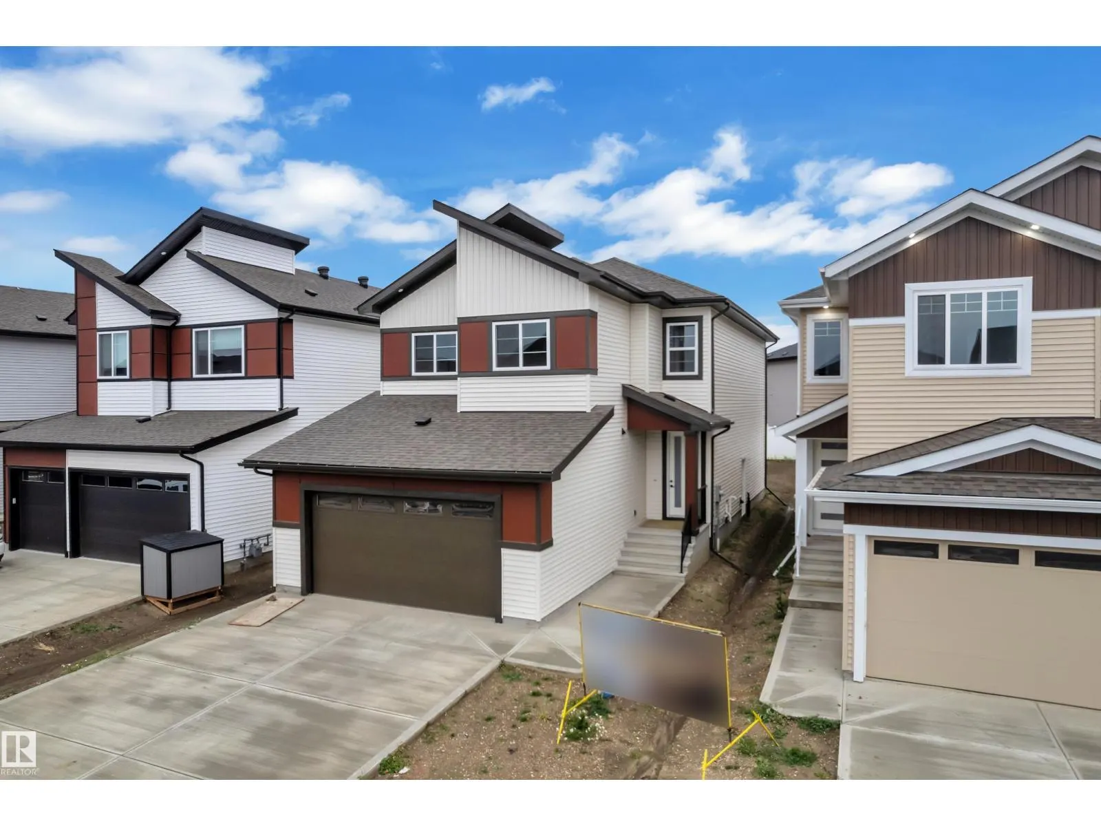 741 ASTORIA WY