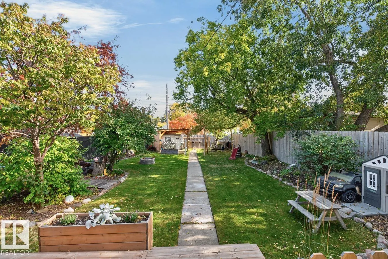 11953 ST ALBERT TR NW