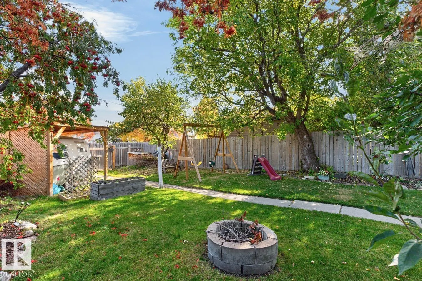 11953 ST ALBERT TR NW