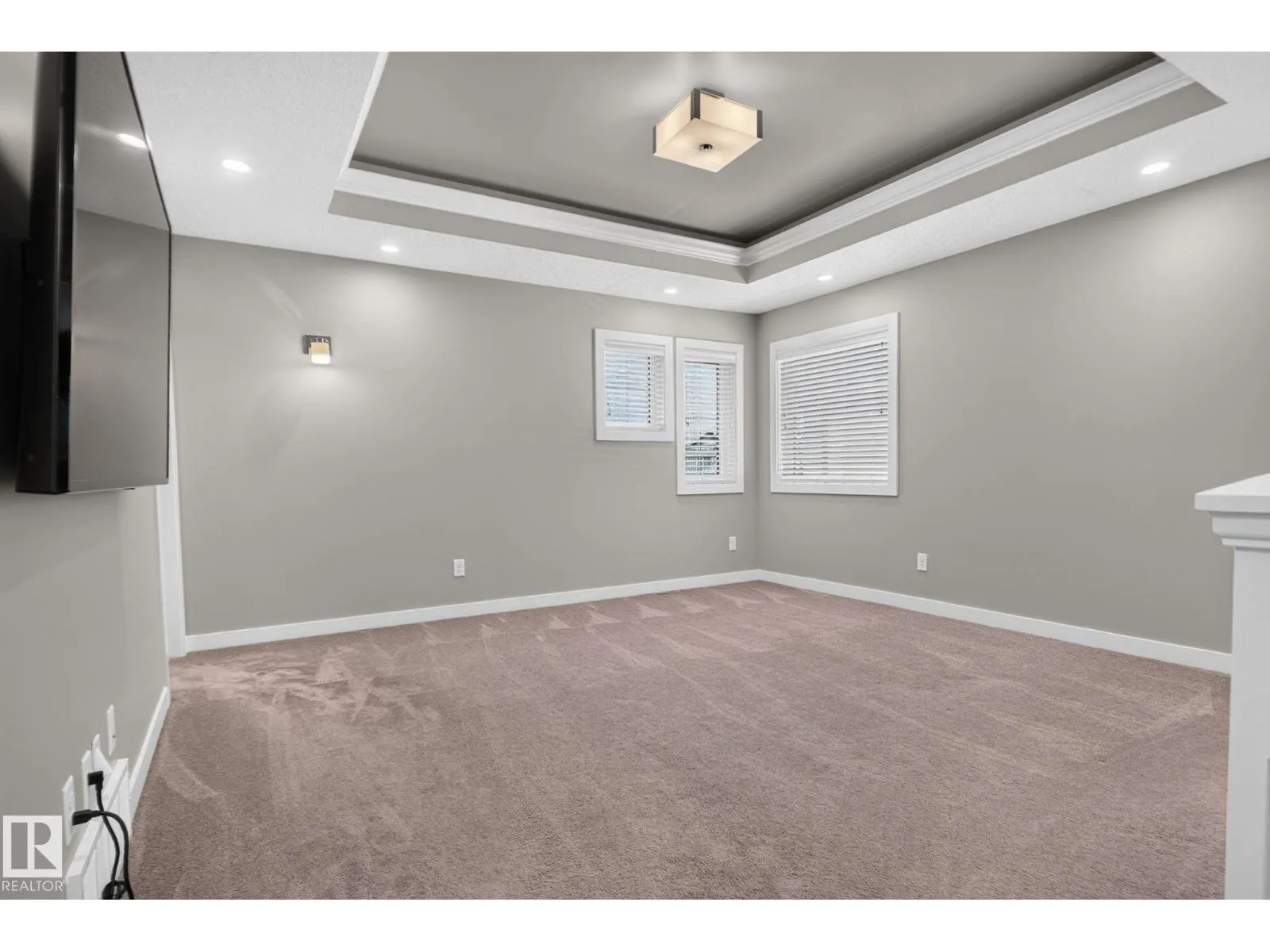 4017 171A AV NW