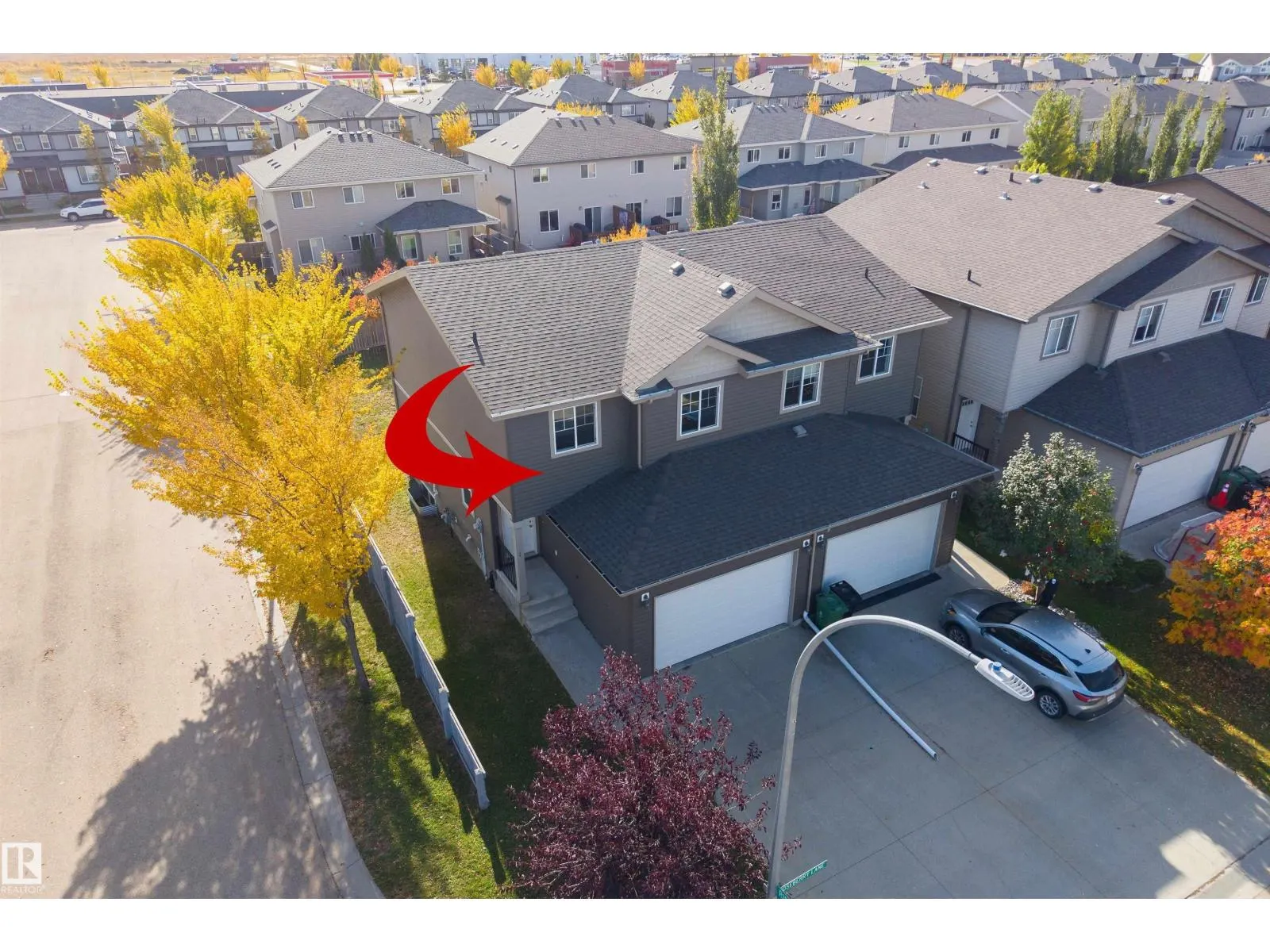 1 ROSEBERRY LN