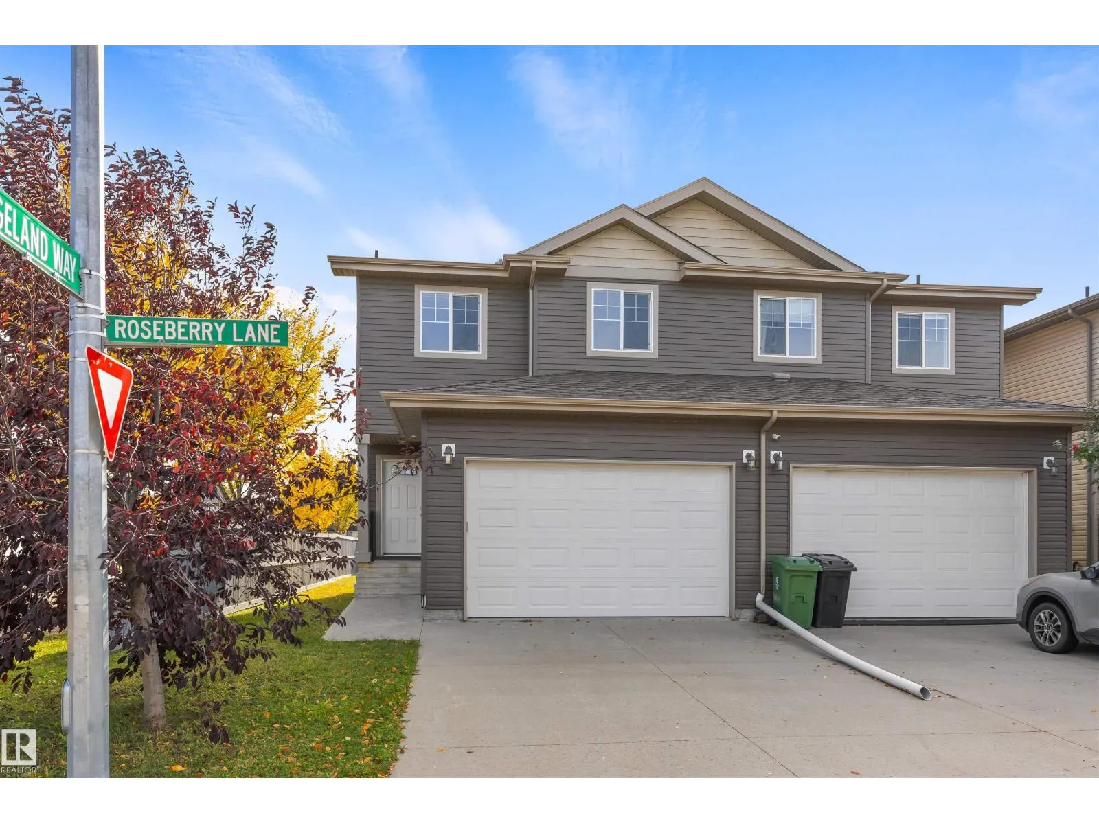 1 ROSEBERRY LN