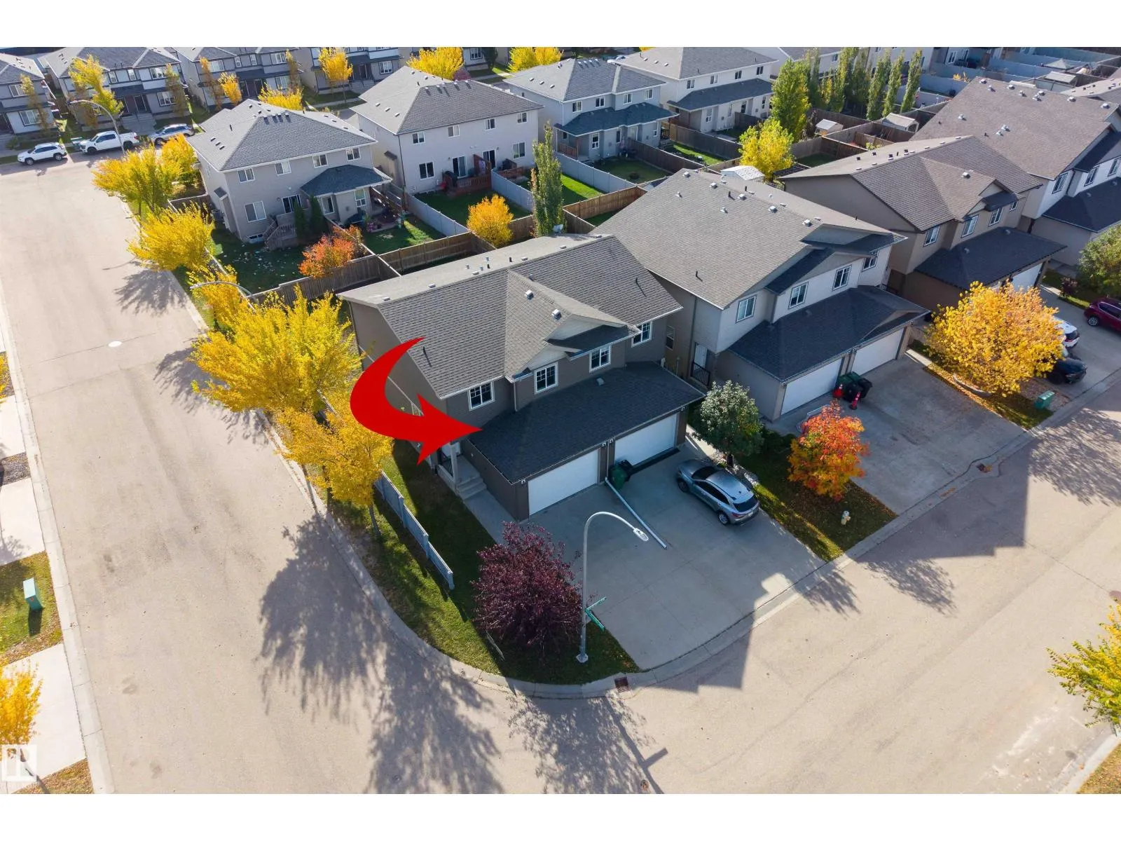 1 ROSEBERRY LN