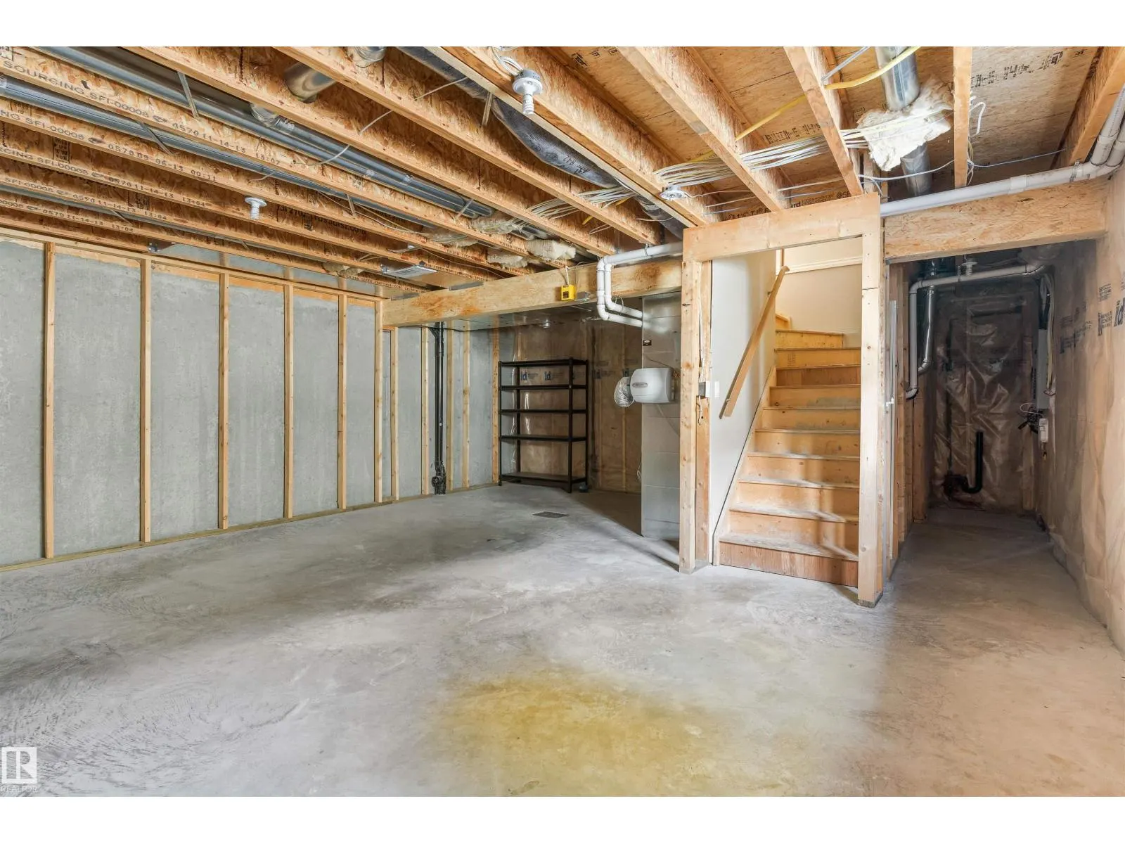 1 ROSEBERRY LN