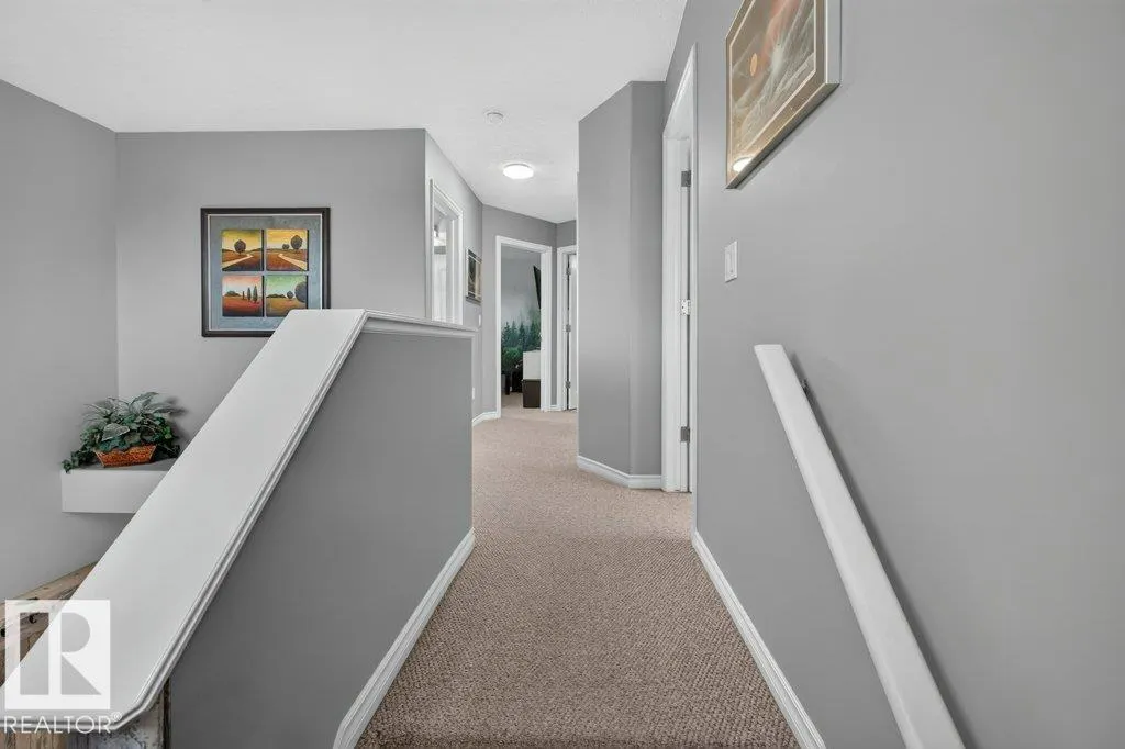 31 Douglas CR
